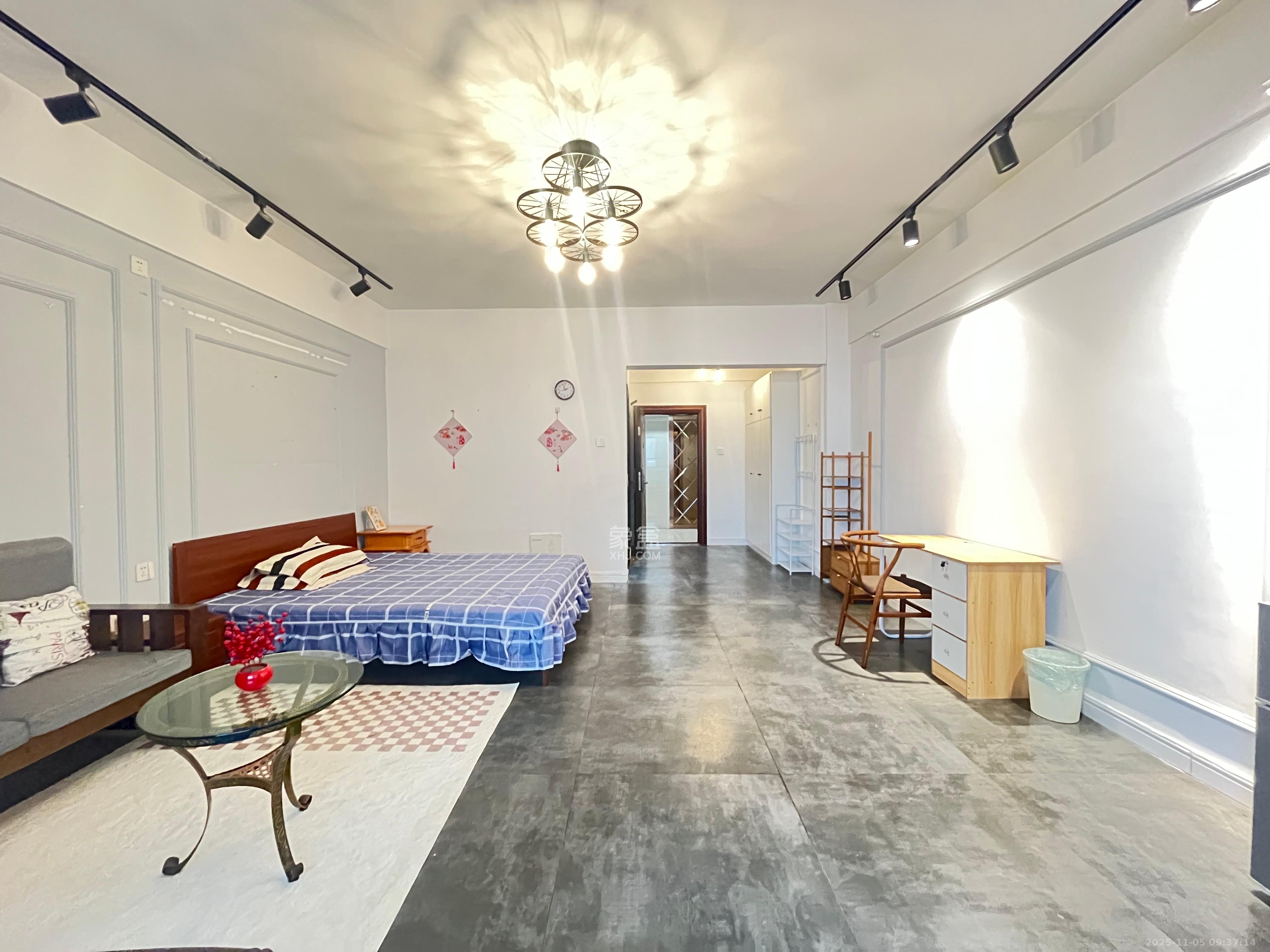 东友星座 1室1厅1卫 2000.0元/月 东友星座 1室1厅1卫 2000.0元/月室内图