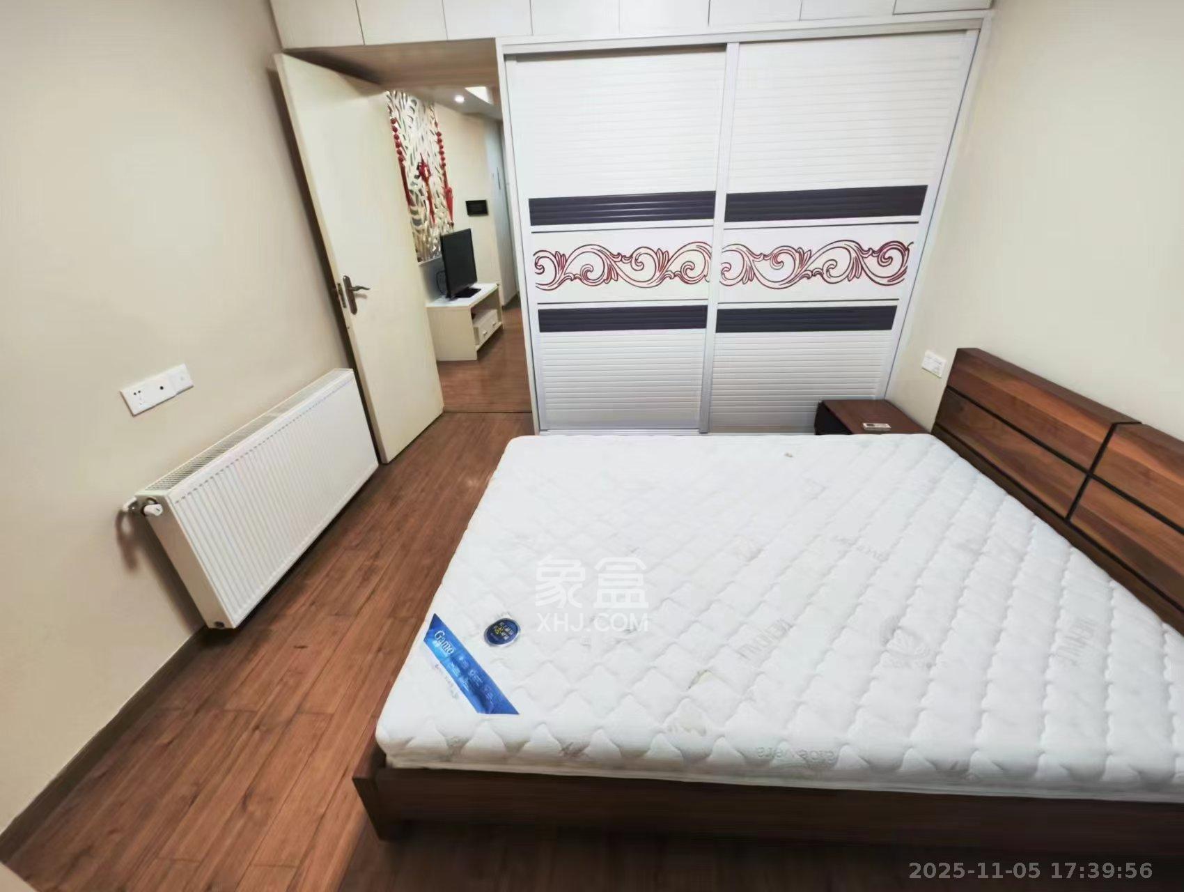 铂宫  2室1厅1卫    2900.0元/月室内图