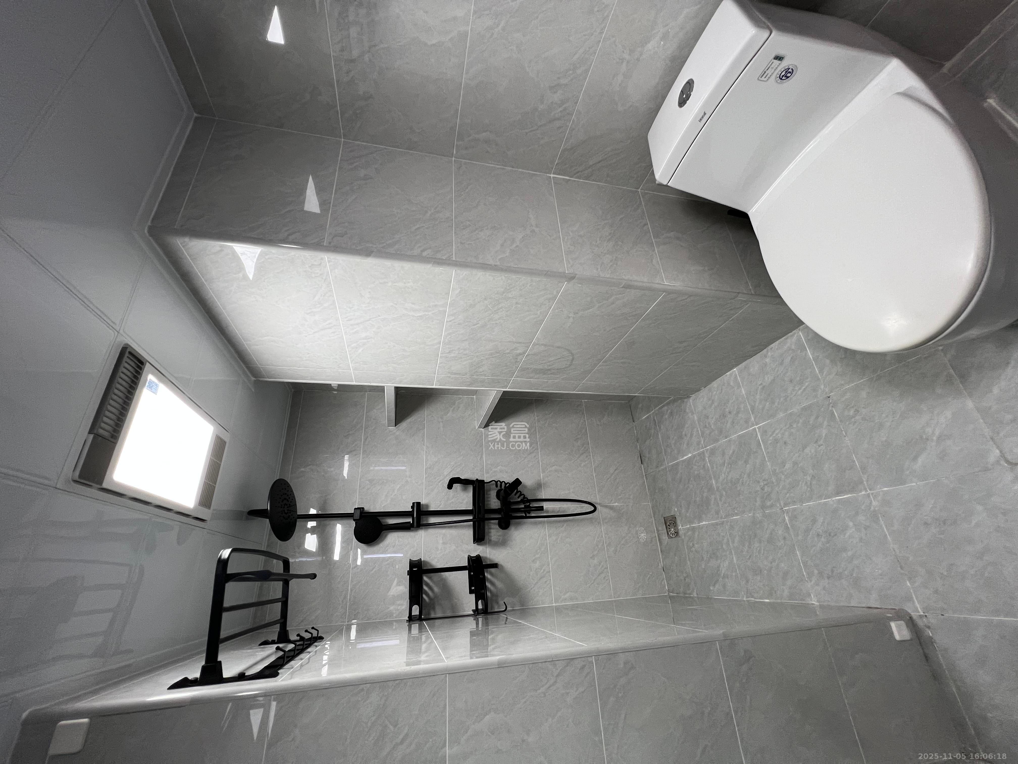 弘阳时光里  1室1厅1卫    2000.0元/月室内图