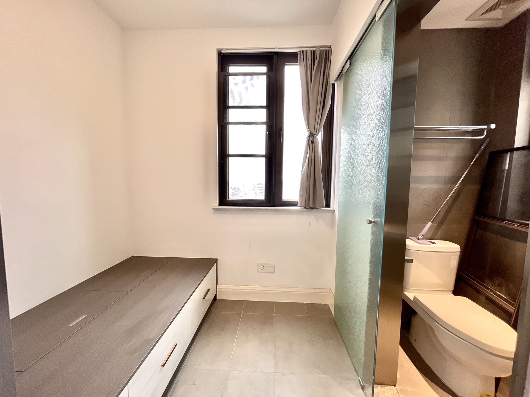 海航豪庭北苑  5室2厅4卫    9500.0元/月室内图