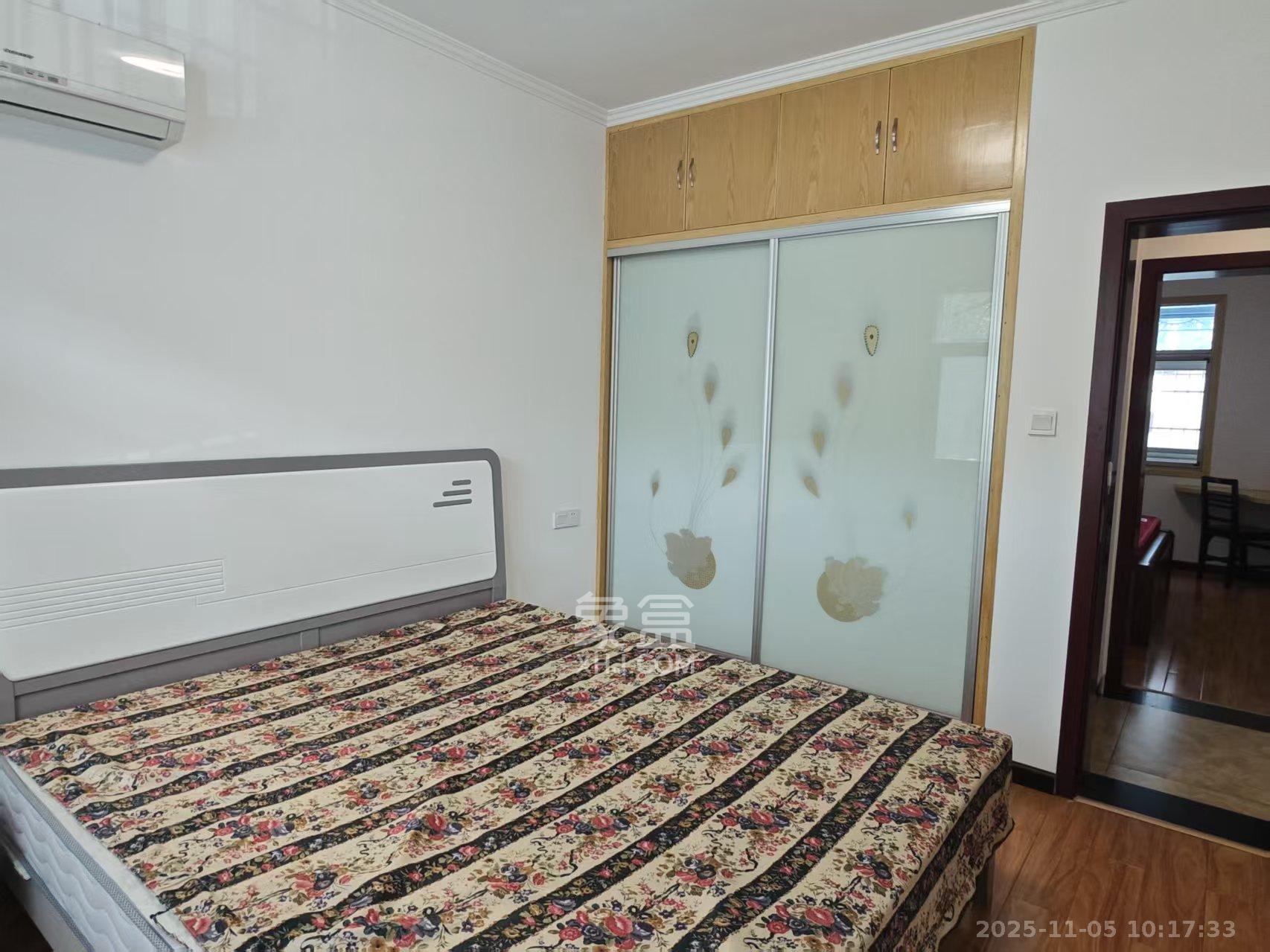 长沙县公安局单位房 1室2厅1卫 1500.0元/月 长沙县公安局单位房 1室2厅1卫 1500.0元/月室内图