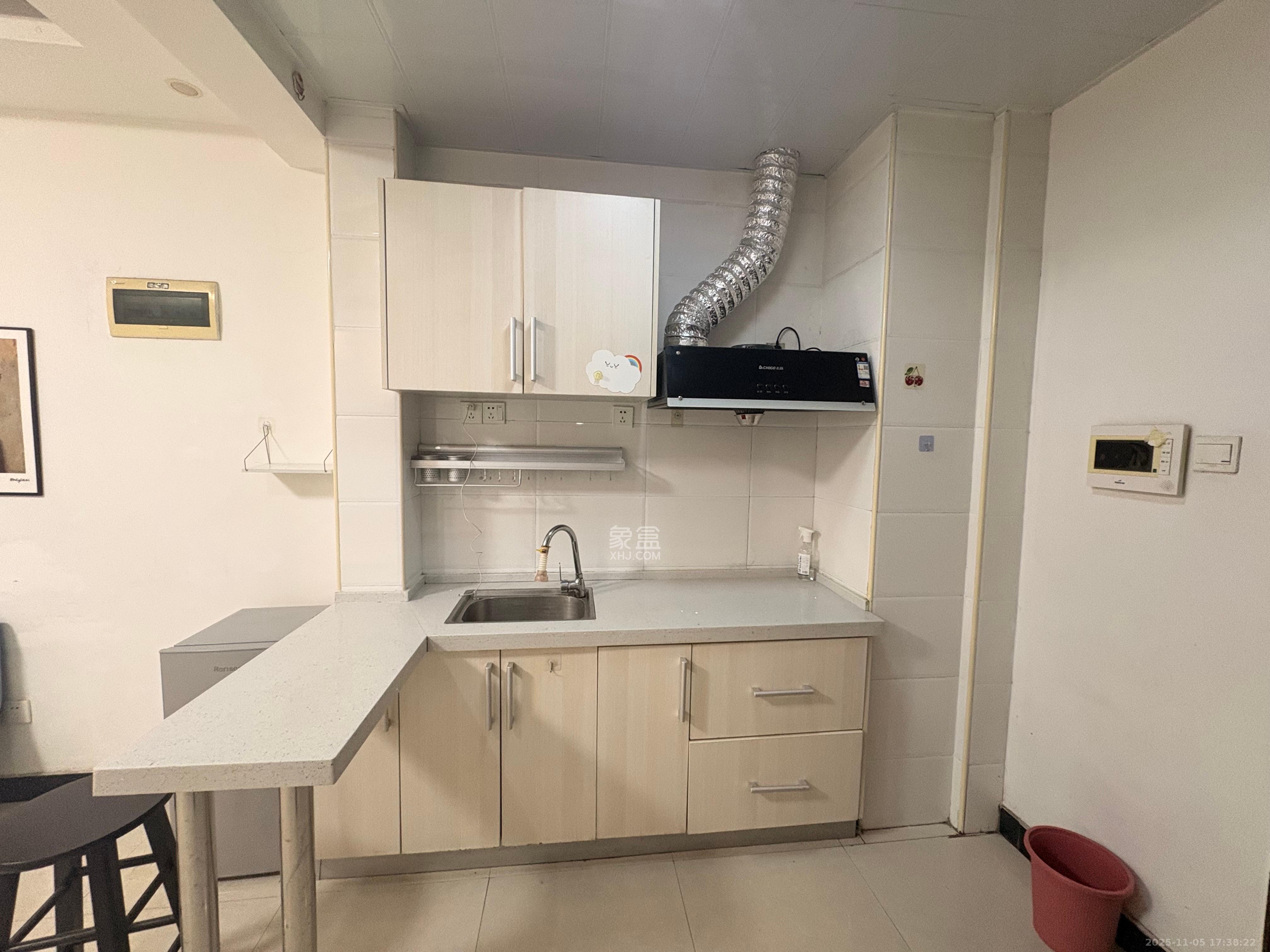 鑫远和城(一、二期) 1室1厅1卫 1250.0元/月 鑫远和城(一、二期) 1室1厅1卫 1250.0元/月室内图