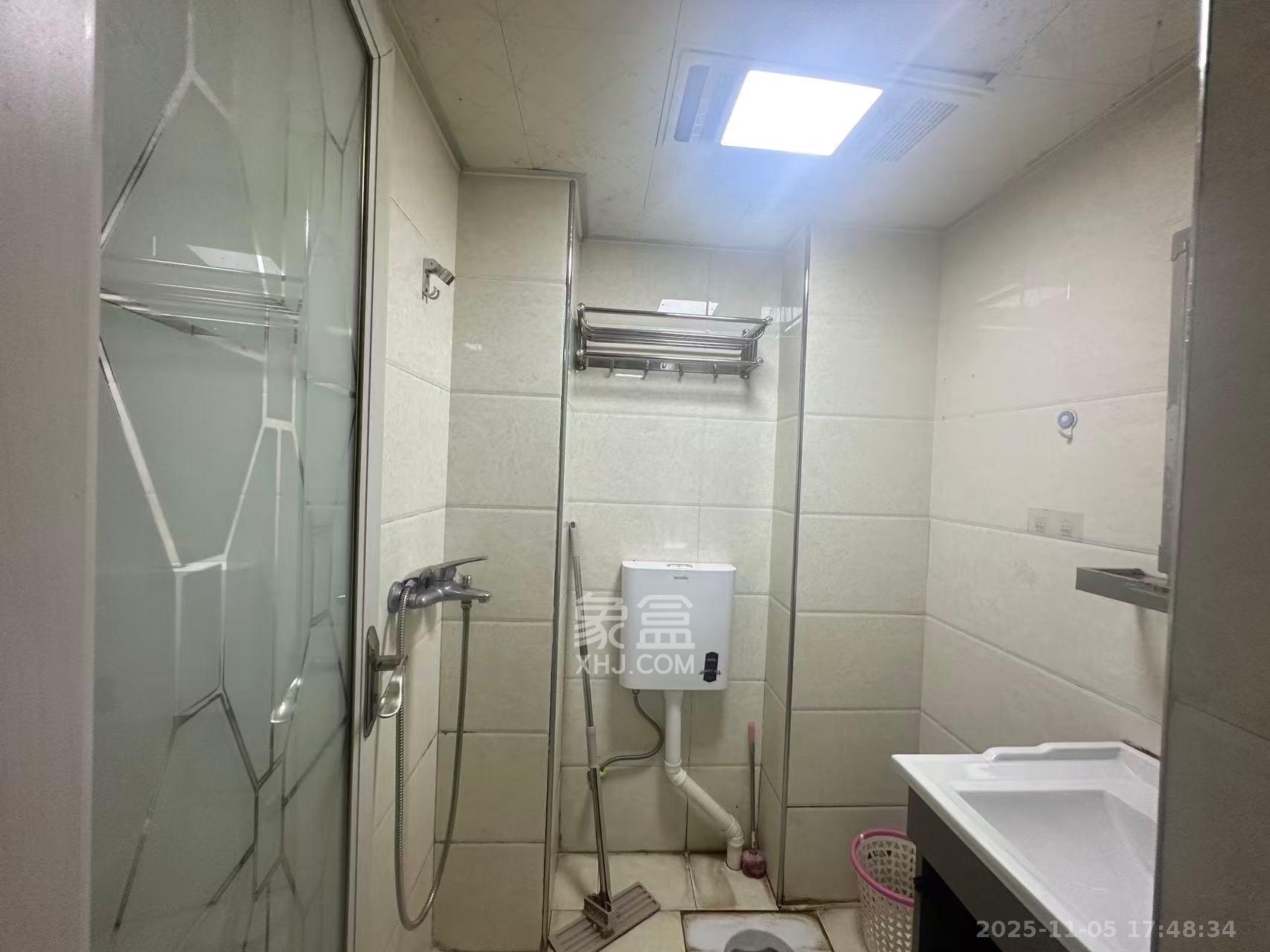 圆梦康乐城  1室1厅1卫    1200.0元/月室内图