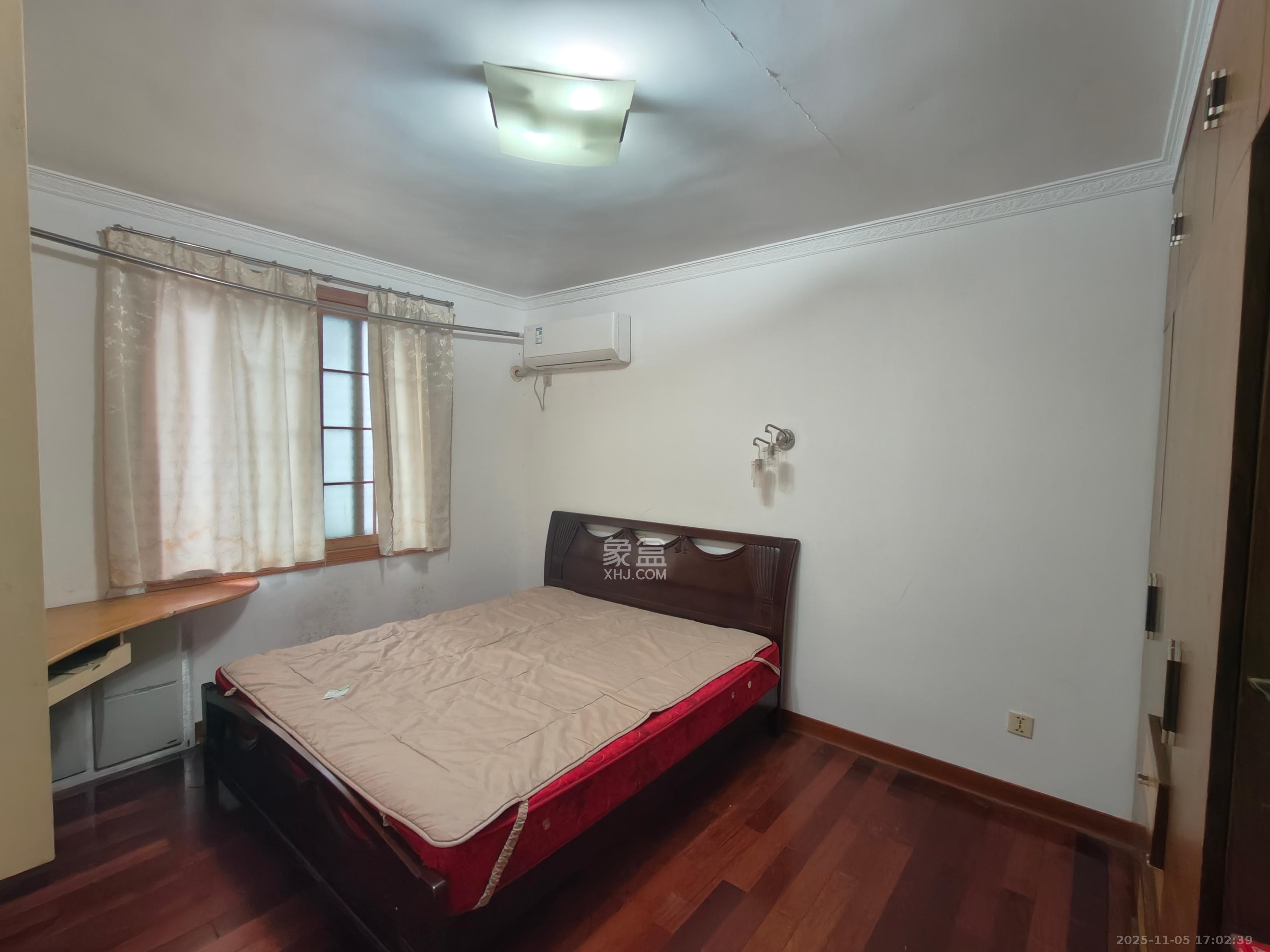 英才园二片  2室1厅1卫    2000.0元/月室内图