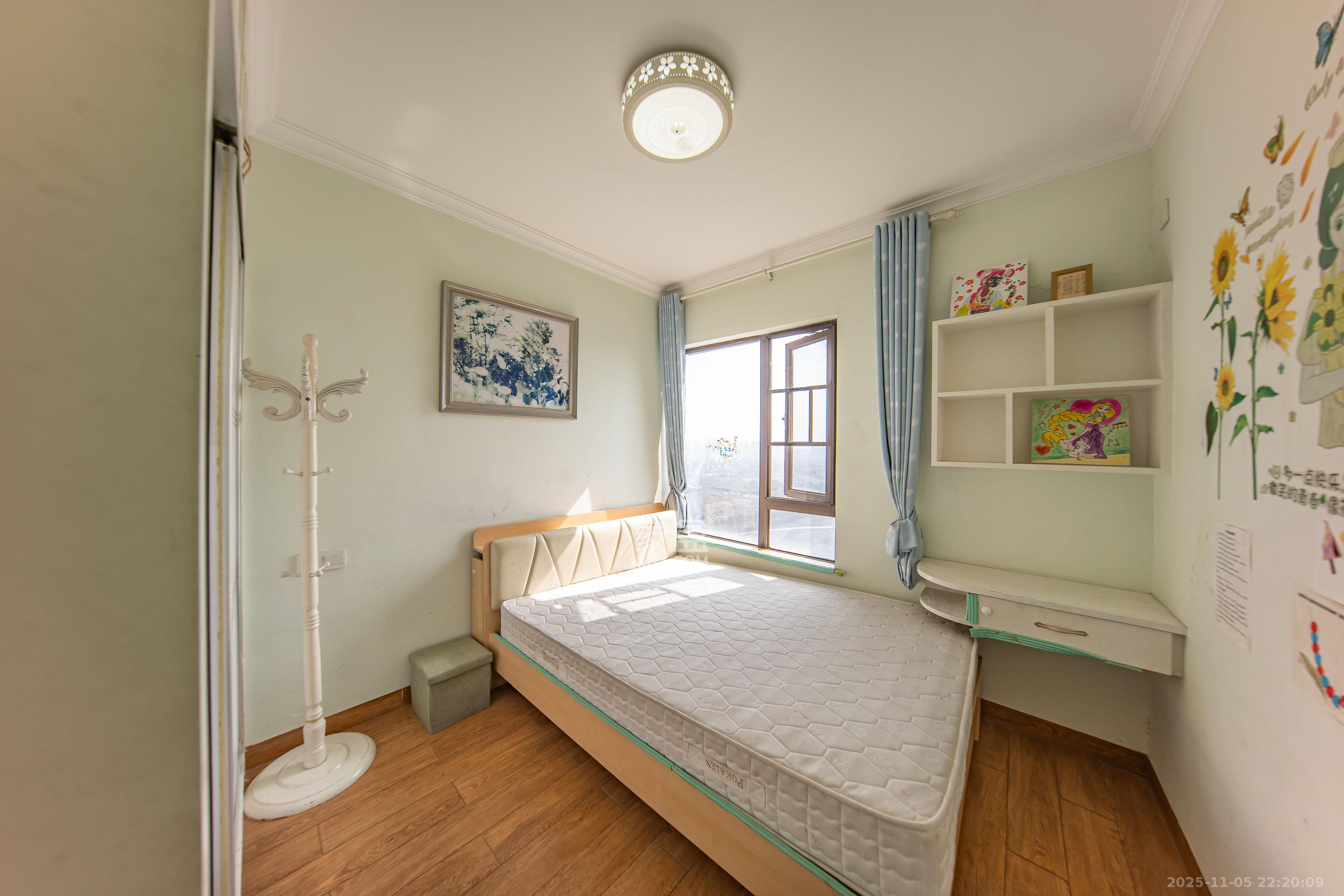 华润橡树湾 3室2厅1卫 69.0万 华润橡树湾 3室2厅1卫 69.0万卧室