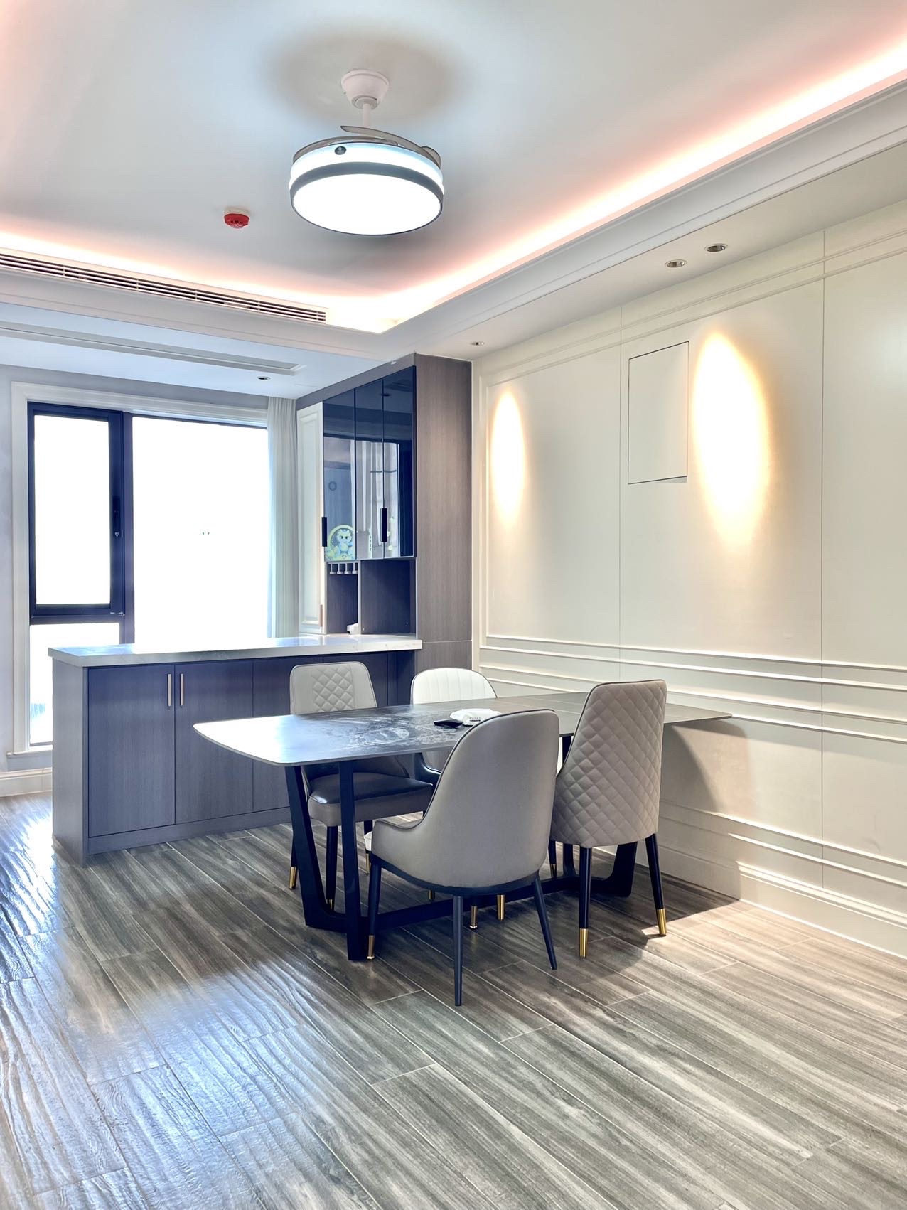 海航豪庭北苑  5室2厅4卫    9500.0元/月室内图