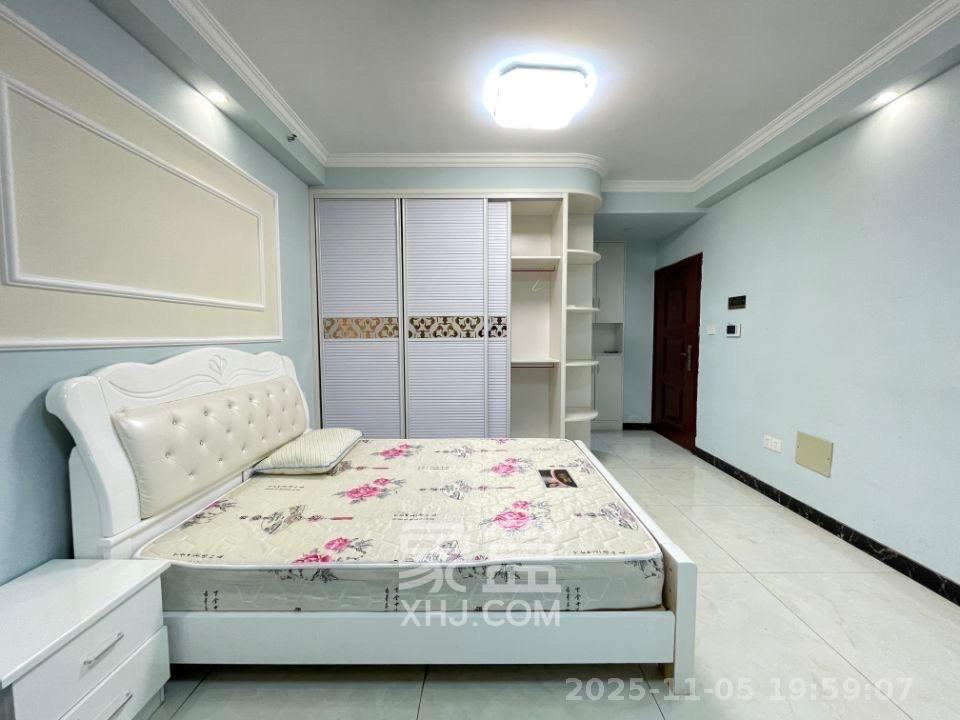 西子湖畔沃府 1室0厅1卫 1700.0元/月 西子湖畔沃府 1室0厅1卫 1700.0元/月室内图