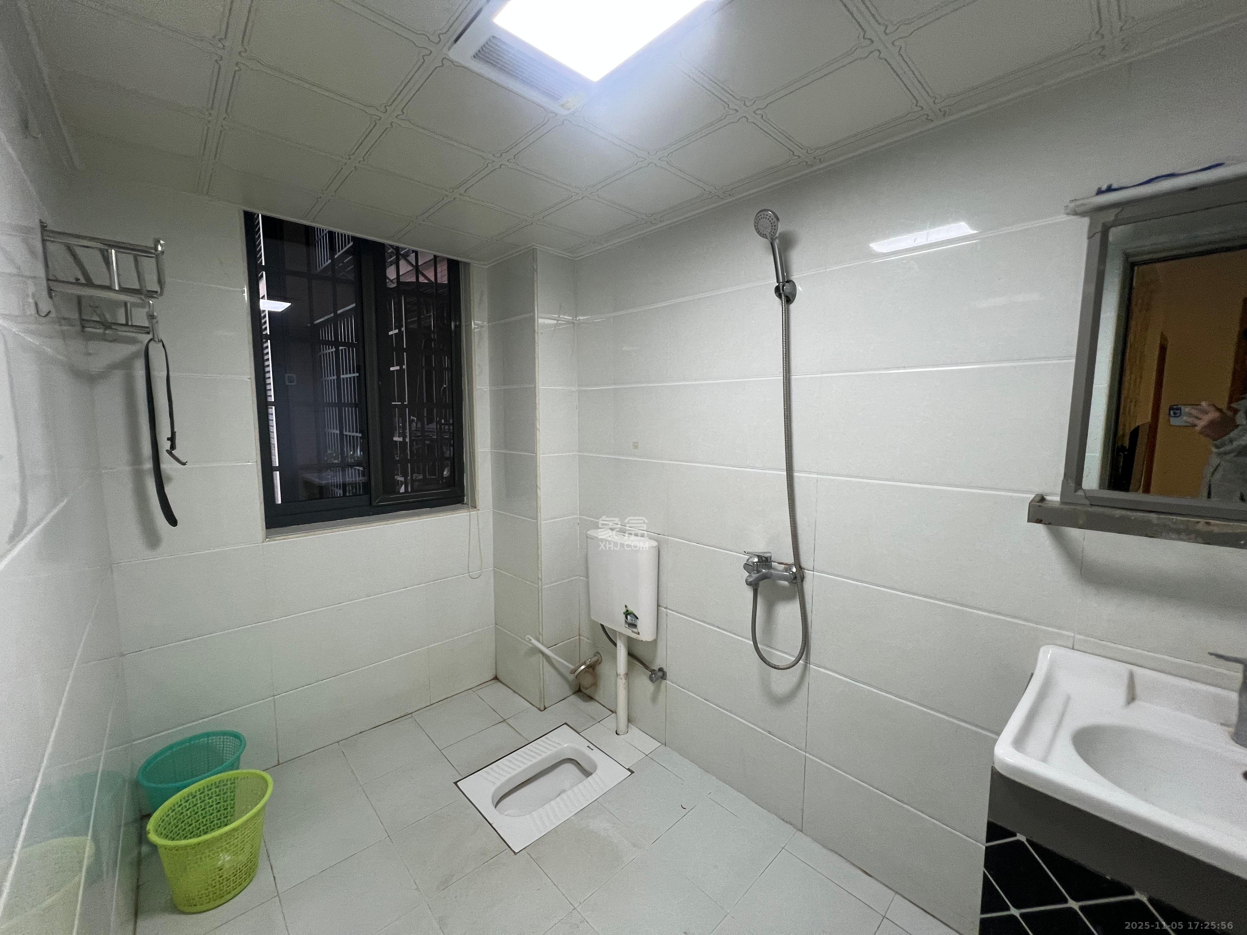 观沙嘉园  2室2厅1卫    2000.0元/月室内图