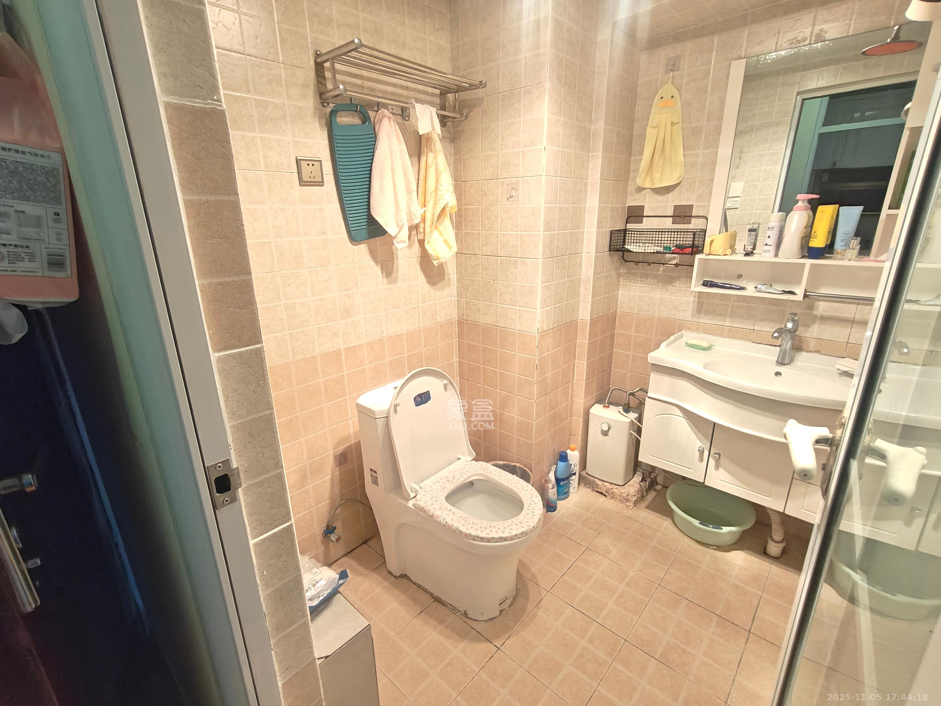 永林小时代  1室1厅1卫    1500.0元/月室内图