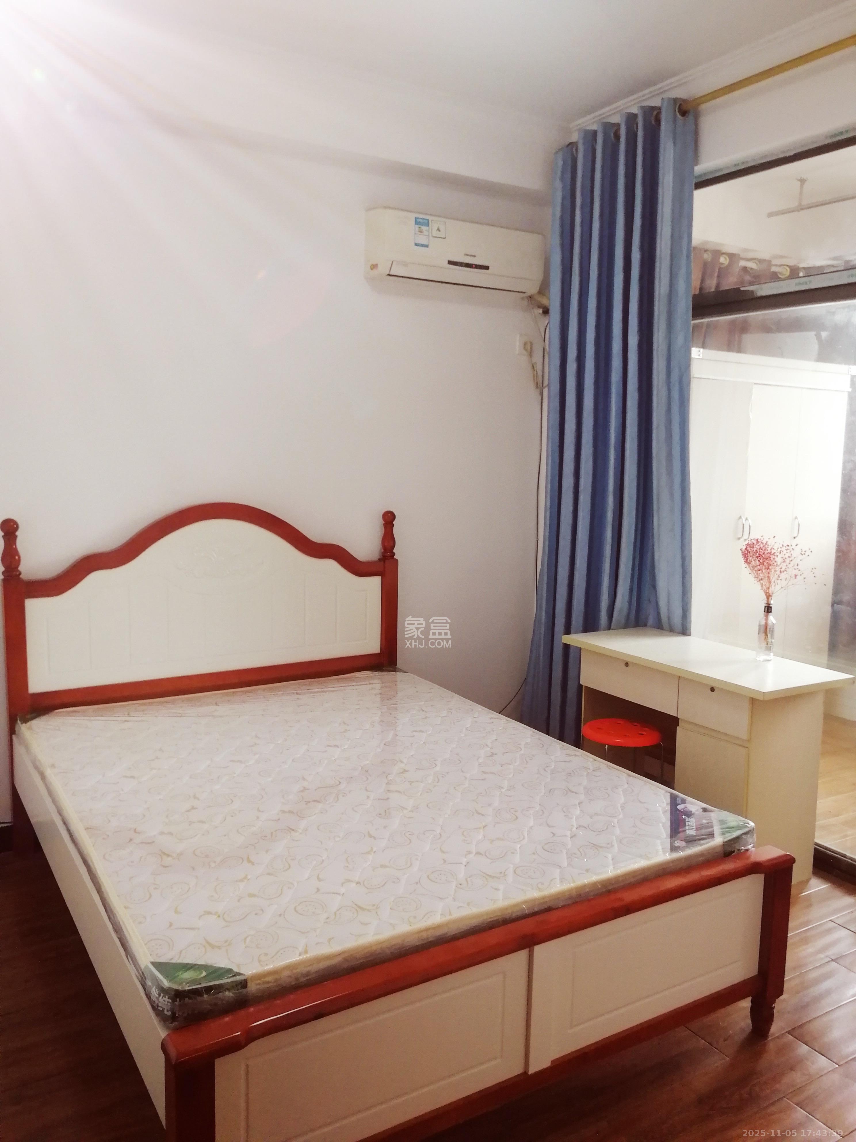 先福安置小区 2室2厅1卫 1600.0元/月 先福安置小区 2室2厅1卫 1600.0元/月室内图