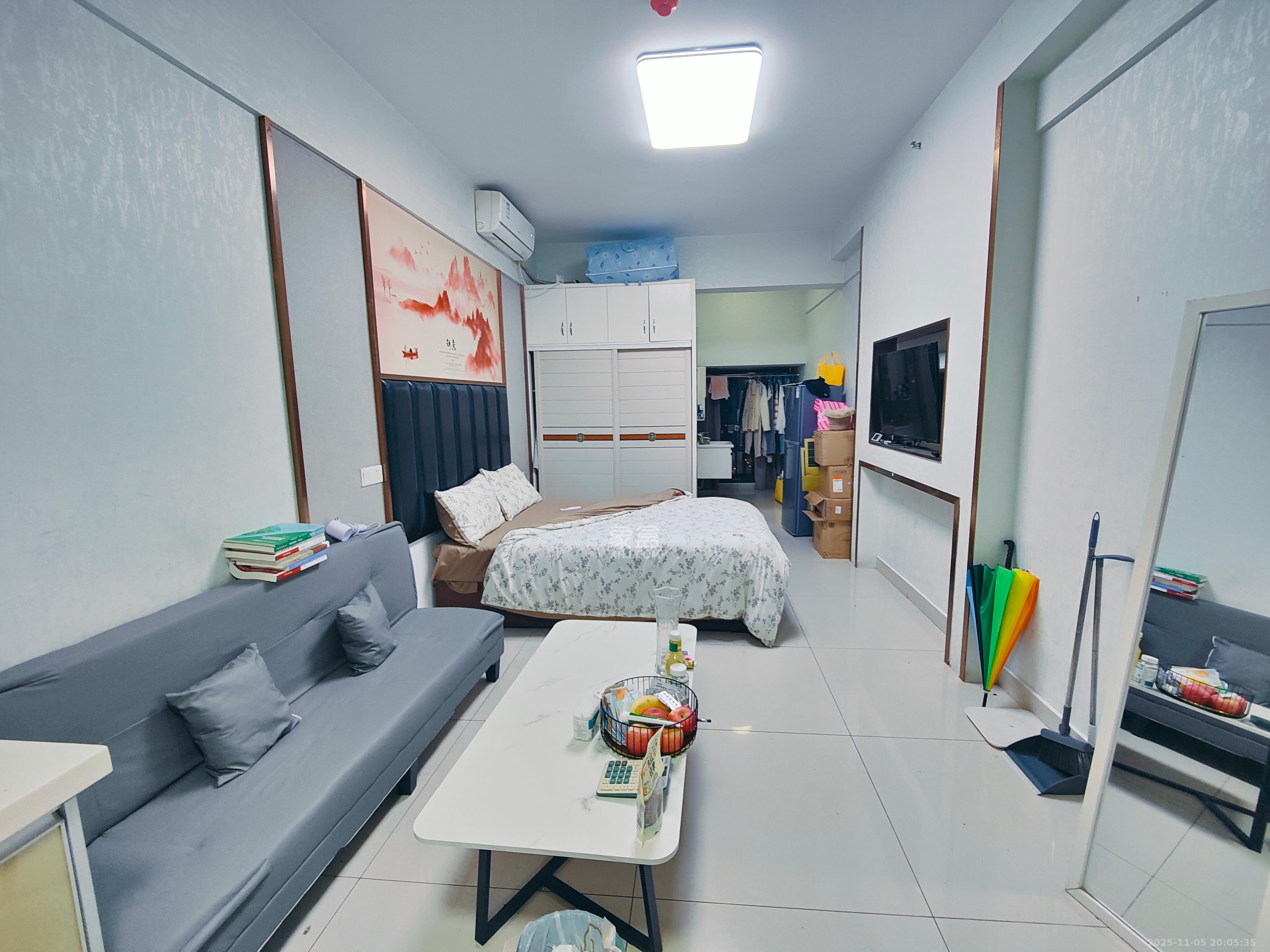 中建芙蓉嘉苑  1室1厅1卫    1100.0元/月室内图