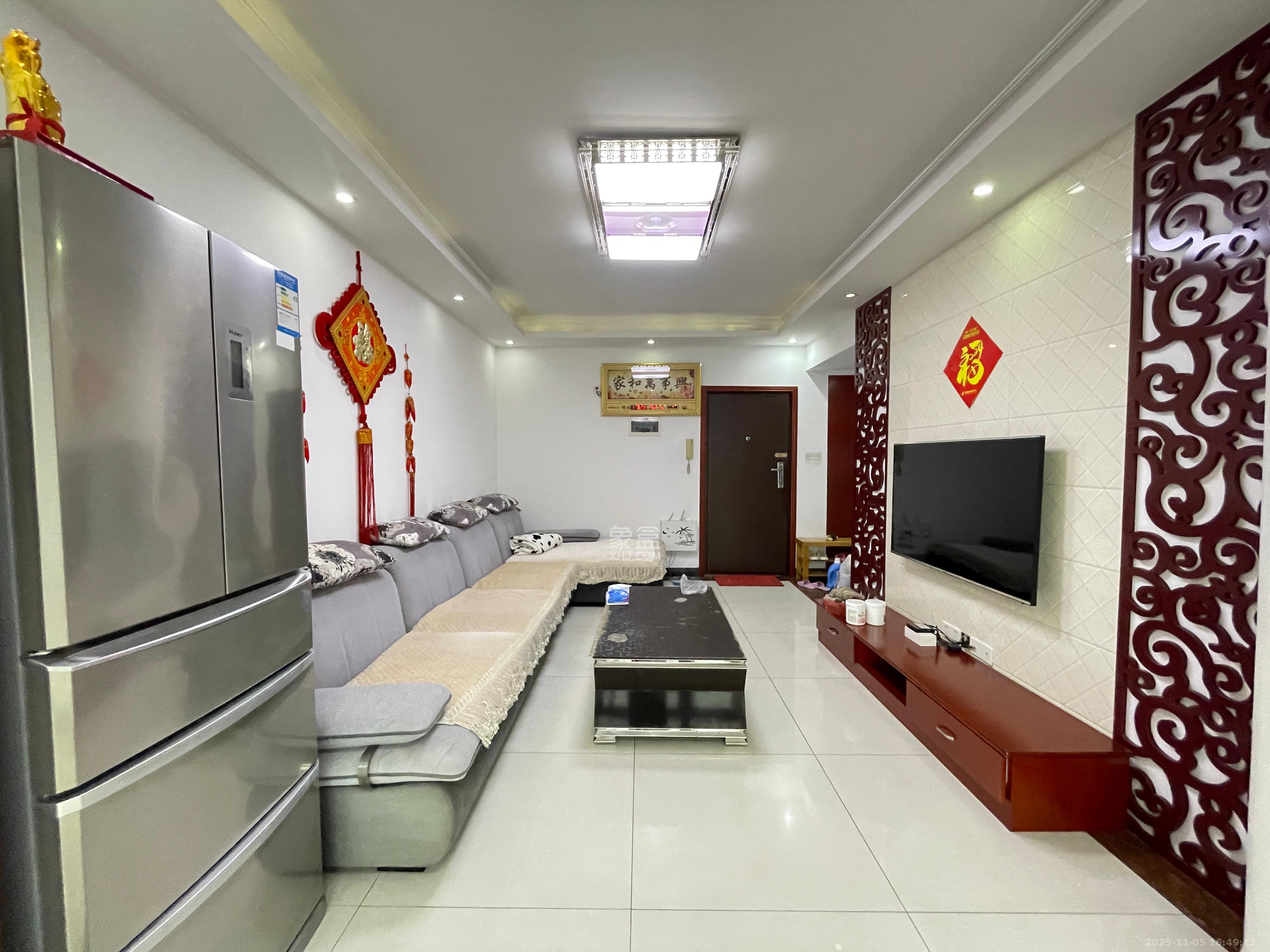 望兴嘉年华（望兴新苑）  2室1厅1卫    2100.0元/月