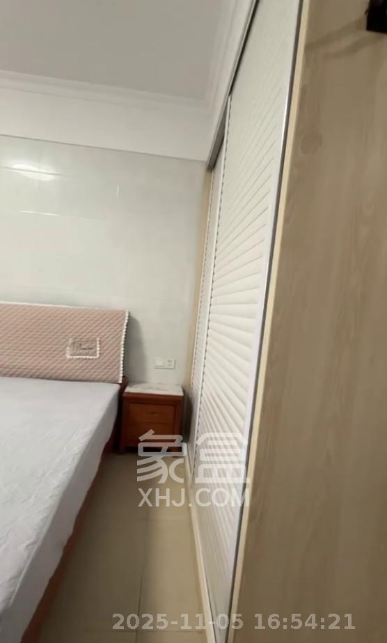 同鑫家园  1室1厅1卫    1400.0元/月室内图