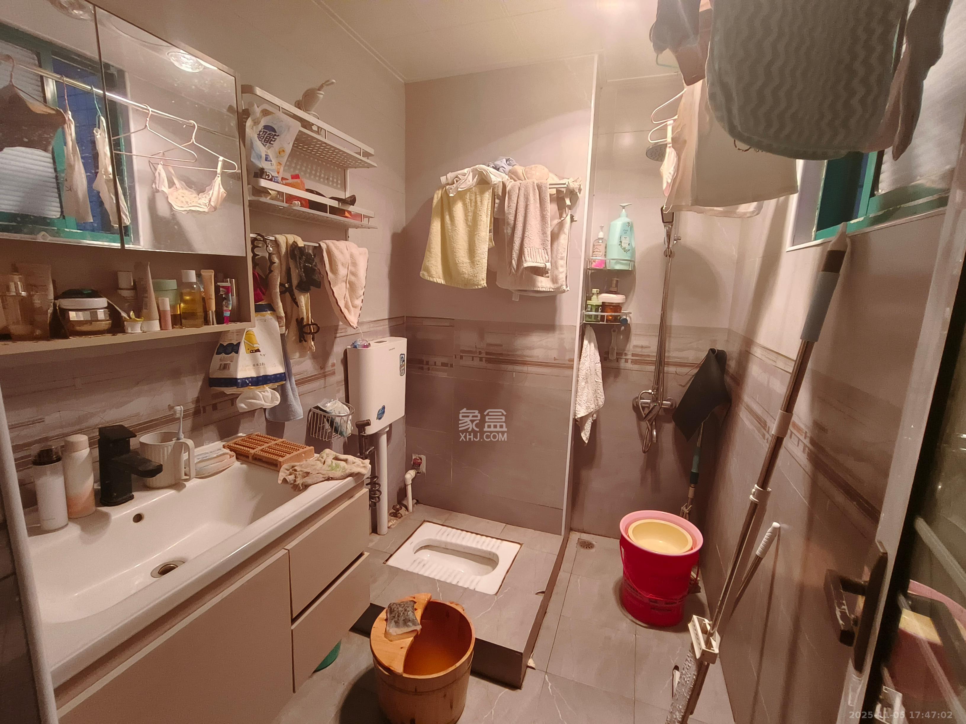 明城公寓 2室1厅1卫 1400.0元/月 明城公寓 2室1厅1卫 1400.0元/月室内图