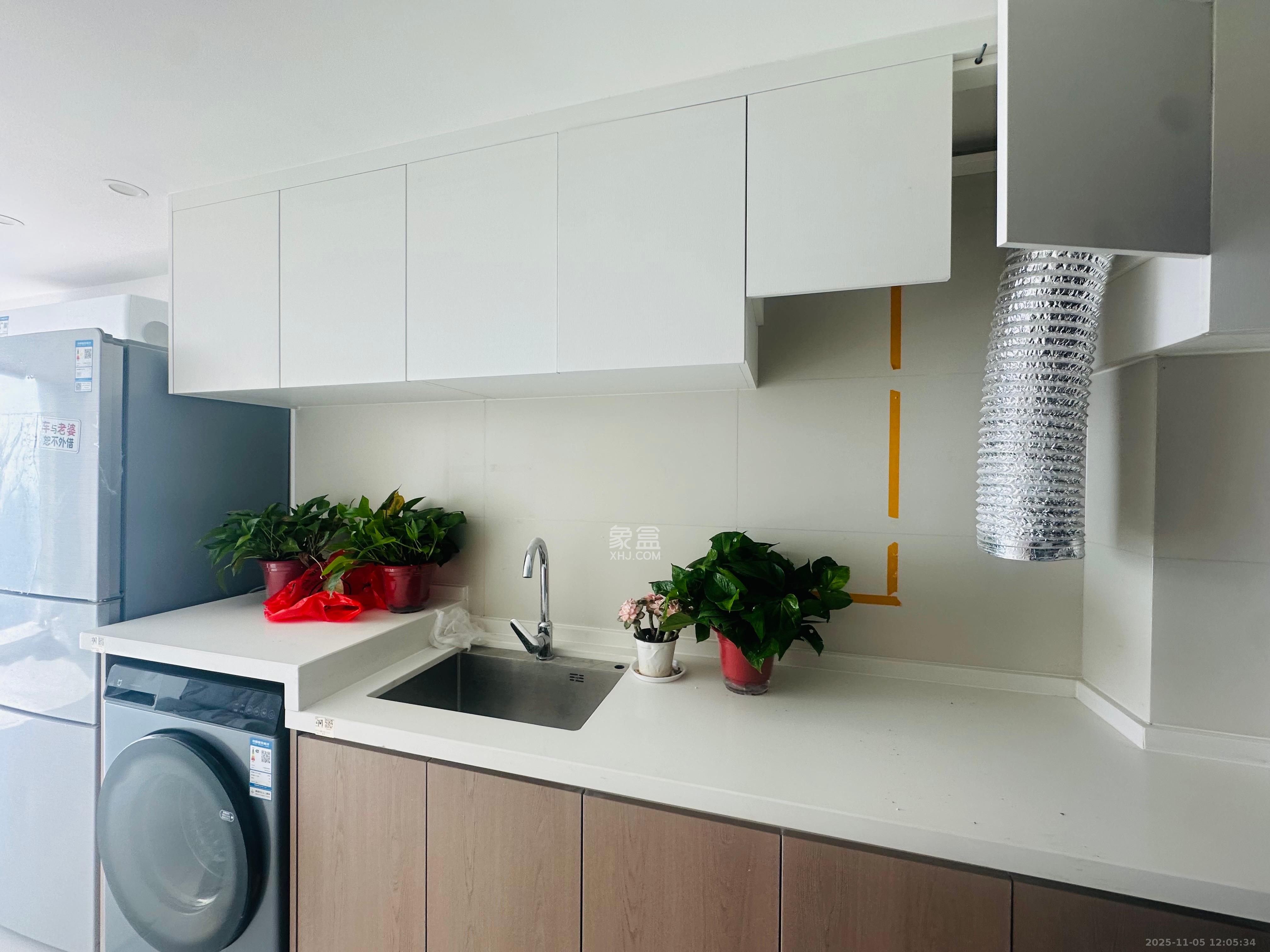 卓越中寰  2室1厅1卫    3000.0元/月室内图