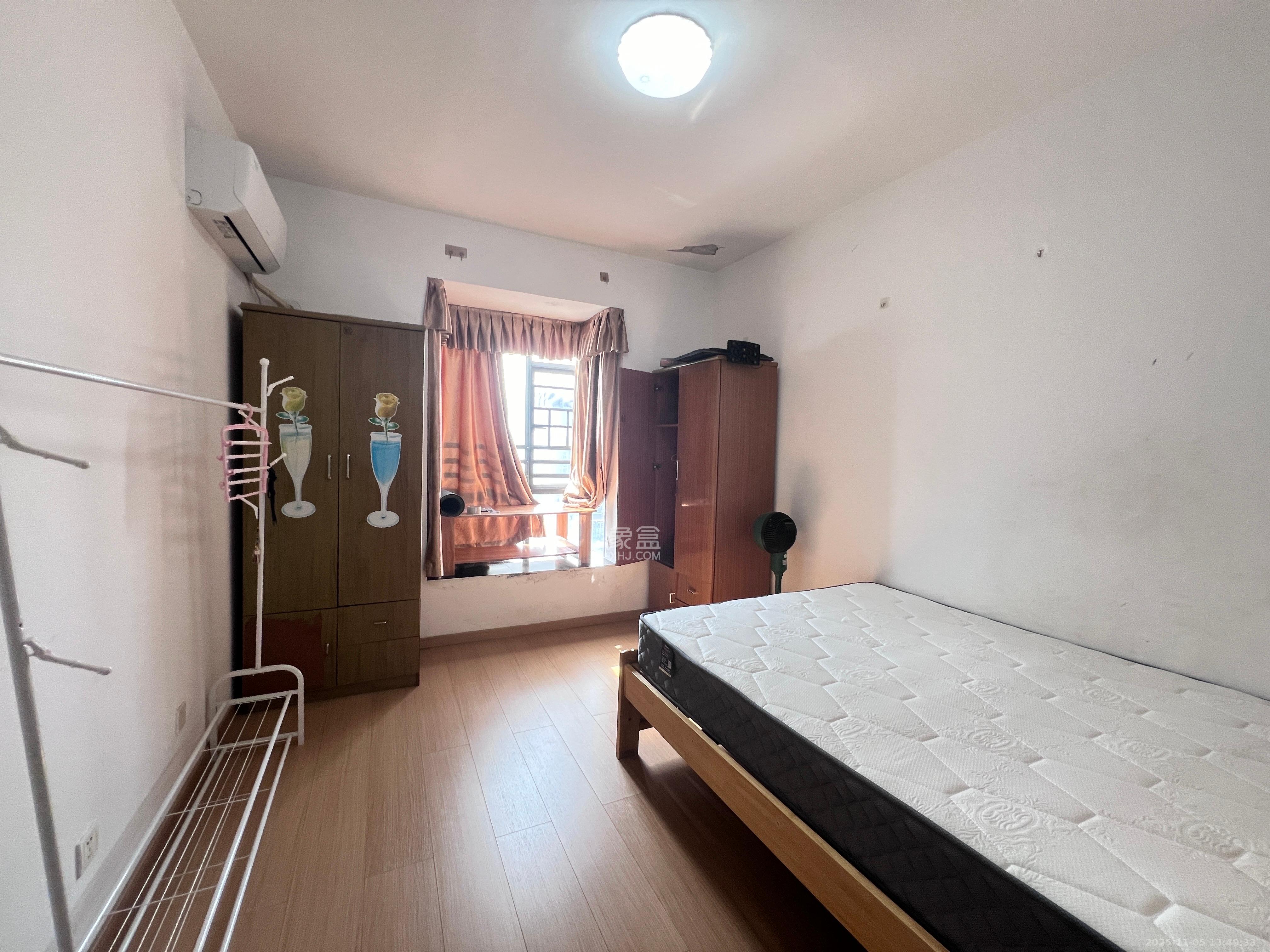 星城映象  2室1厅1卫    1800.0元/月室内图