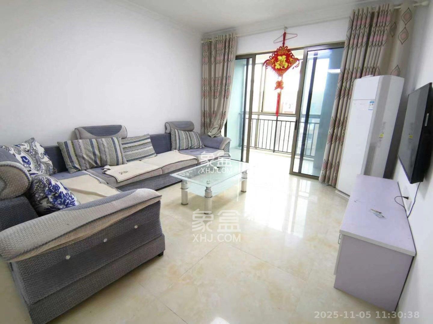 富兴嘉城(富兴汇中央) 2室1厅1卫 2300.0元/月 富兴嘉城(富兴汇中央) 2室1厅1卫 2300.0元/月室内图