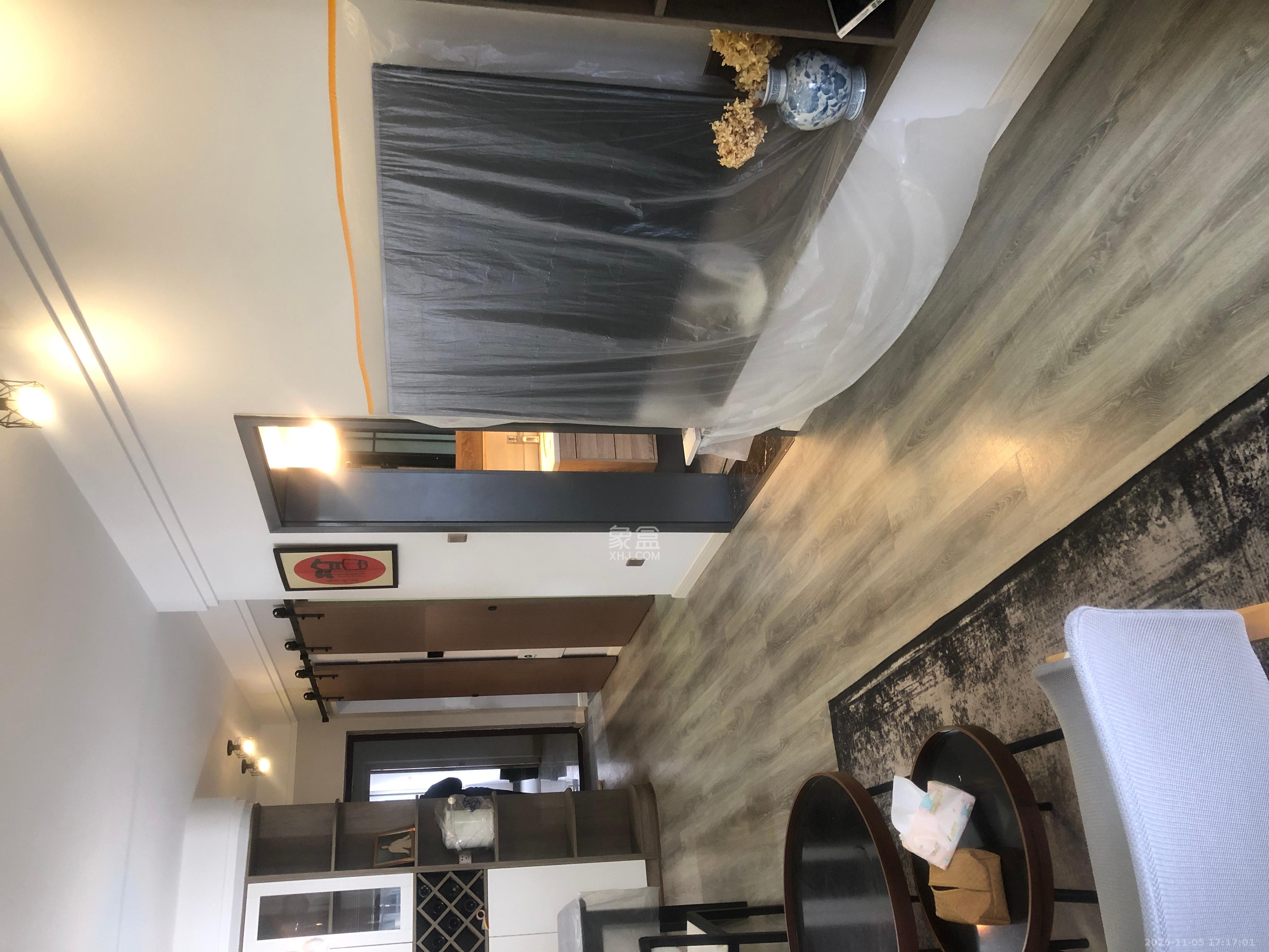 保利香槟国际  2室2厅1卫    2280.0元/月室内图