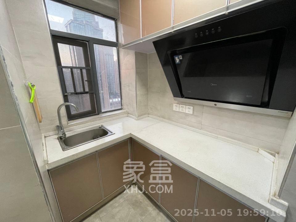 西子湖畔沃府 1室0厅1卫 1700.0元/月 西子湖畔沃府 1室0厅1卫 1700.0元/月室内图