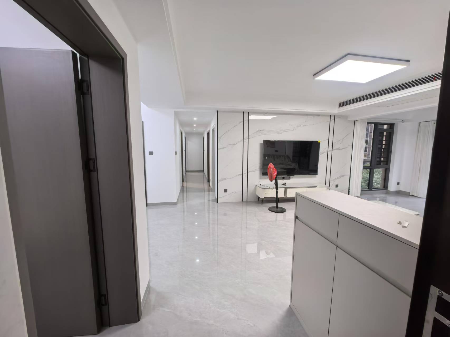 融冠乐城  5室2厅2卫    4300.0元/月室内图