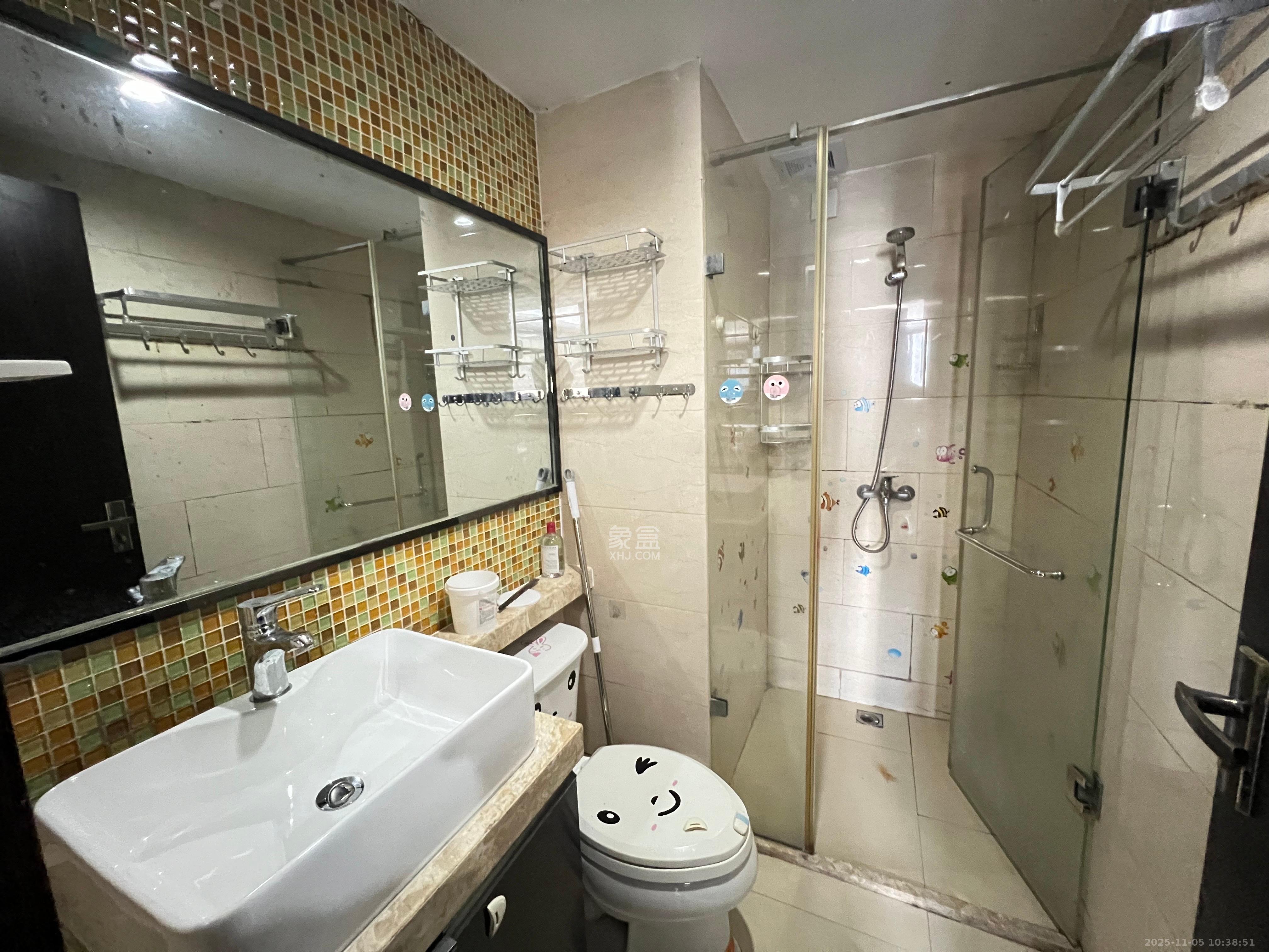 德思勤城市广场(宝格丽公寓) 2室1厅1卫 3200.0元/月 德思勤城市广场(宝格丽公寓) 2室1厅1卫 3200.0元/月室内图