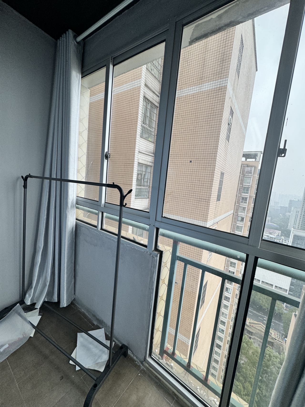 仁济新村  5室2厅2卫    3200.0元/月室内图