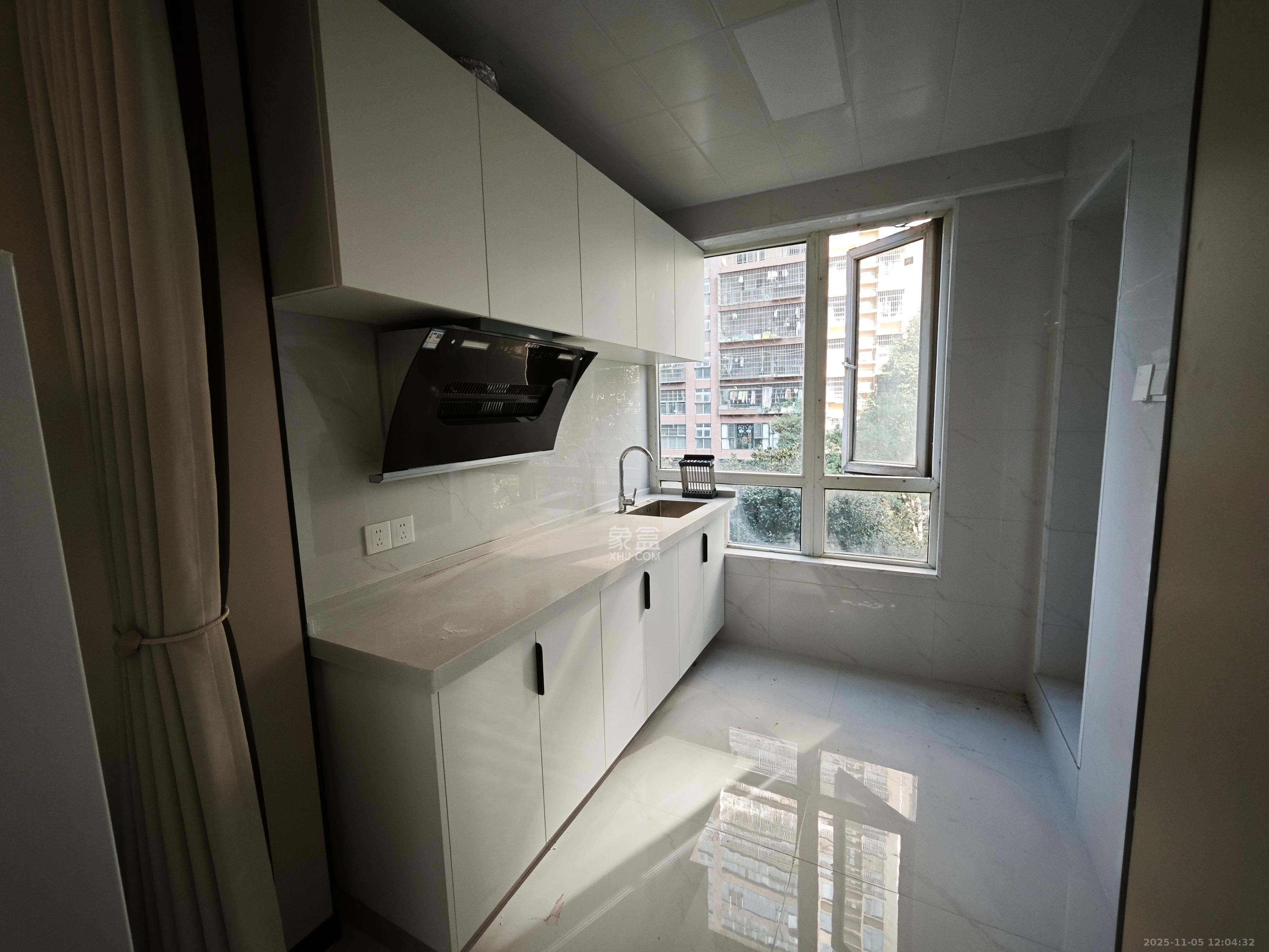 嘉华城（一期）  1室1厅1卫    1700.0元/月室内图