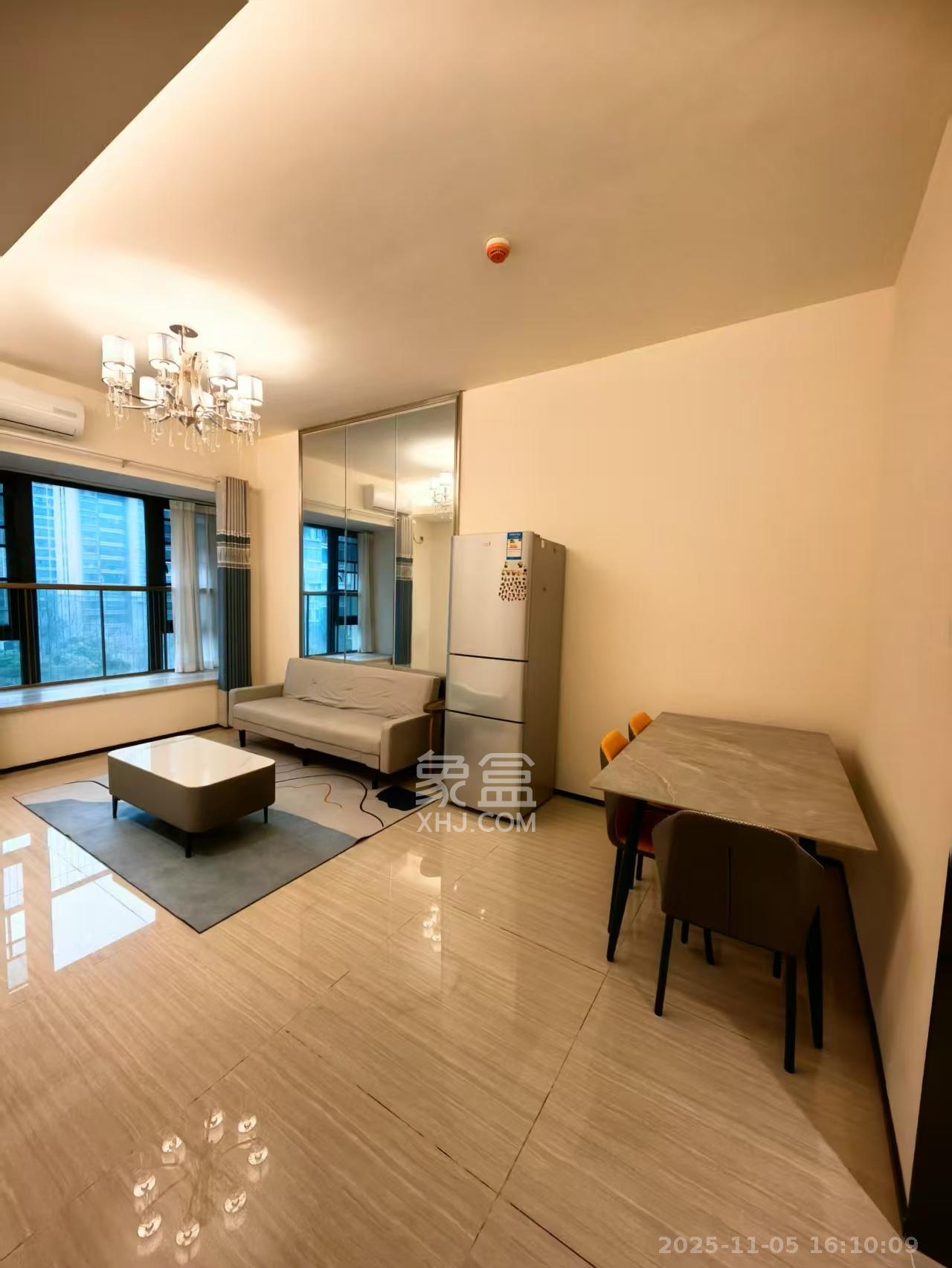 恒大国际广场  1室0厅0卫    2100.0元/月