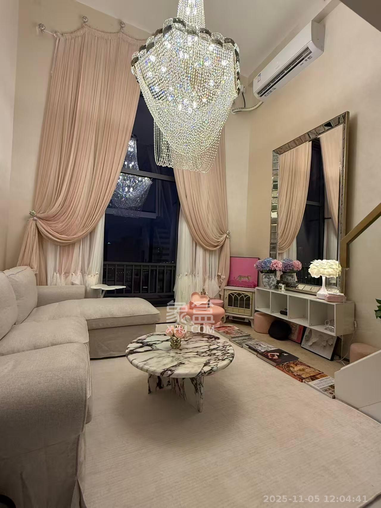 藏珑湖上公馆 1室1厅1卫 3500.0元/月 藏珑湖上公馆 1室1厅1卫 3500.0元/月室内图