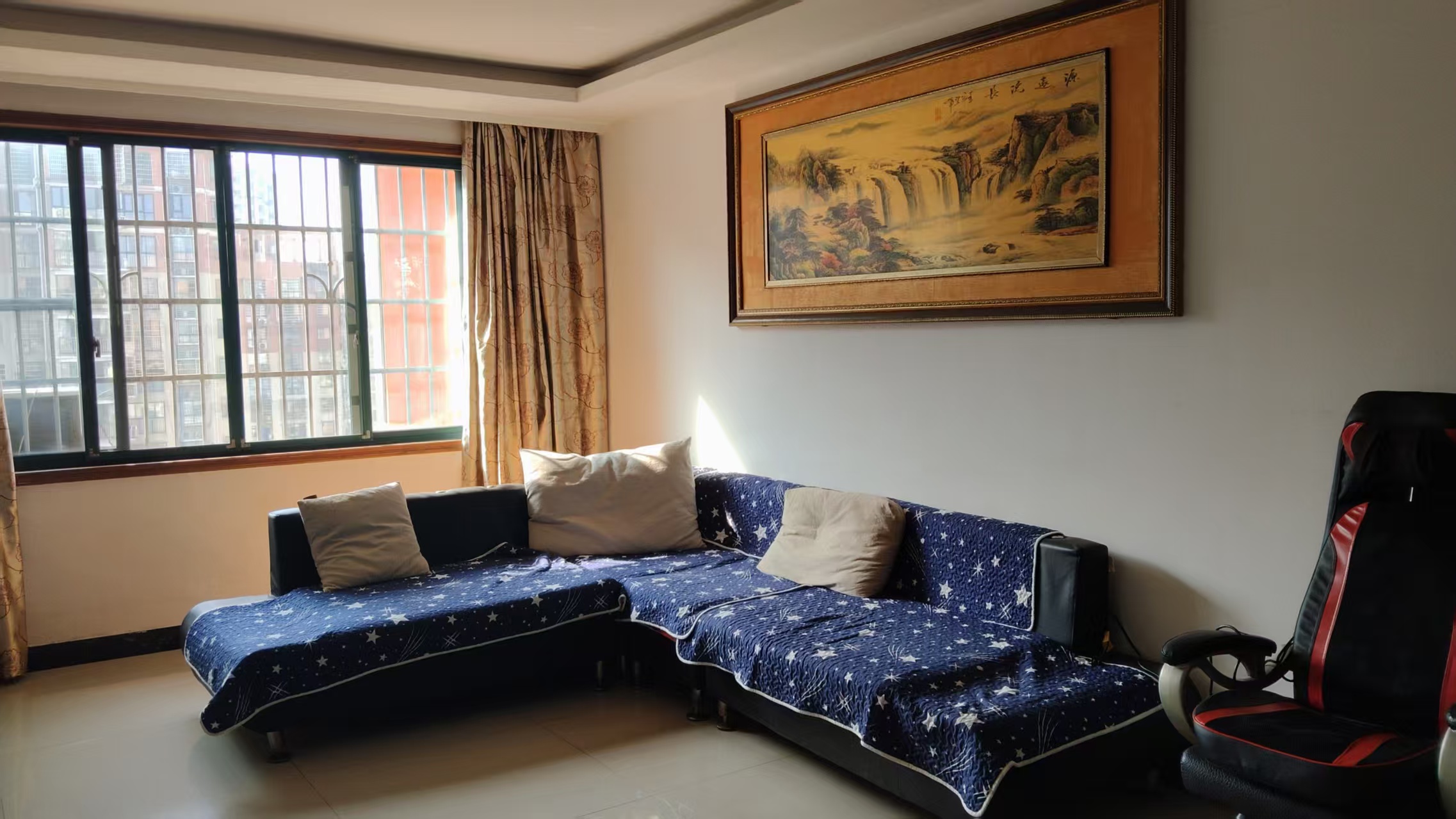 紫荆花苑  2室3厅1卫    1500.0元/月