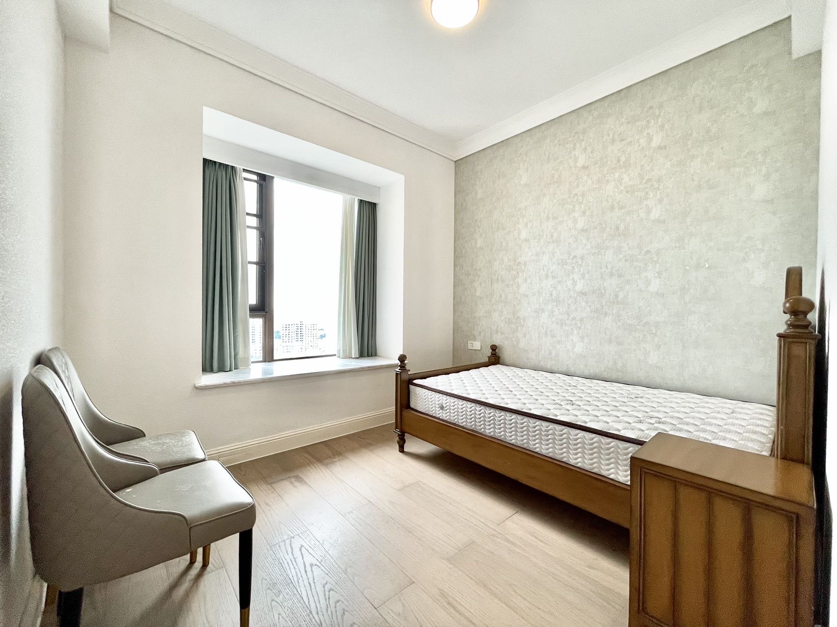 海航豪庭北苑  5室2厅4卫    9500.0元/月室内图