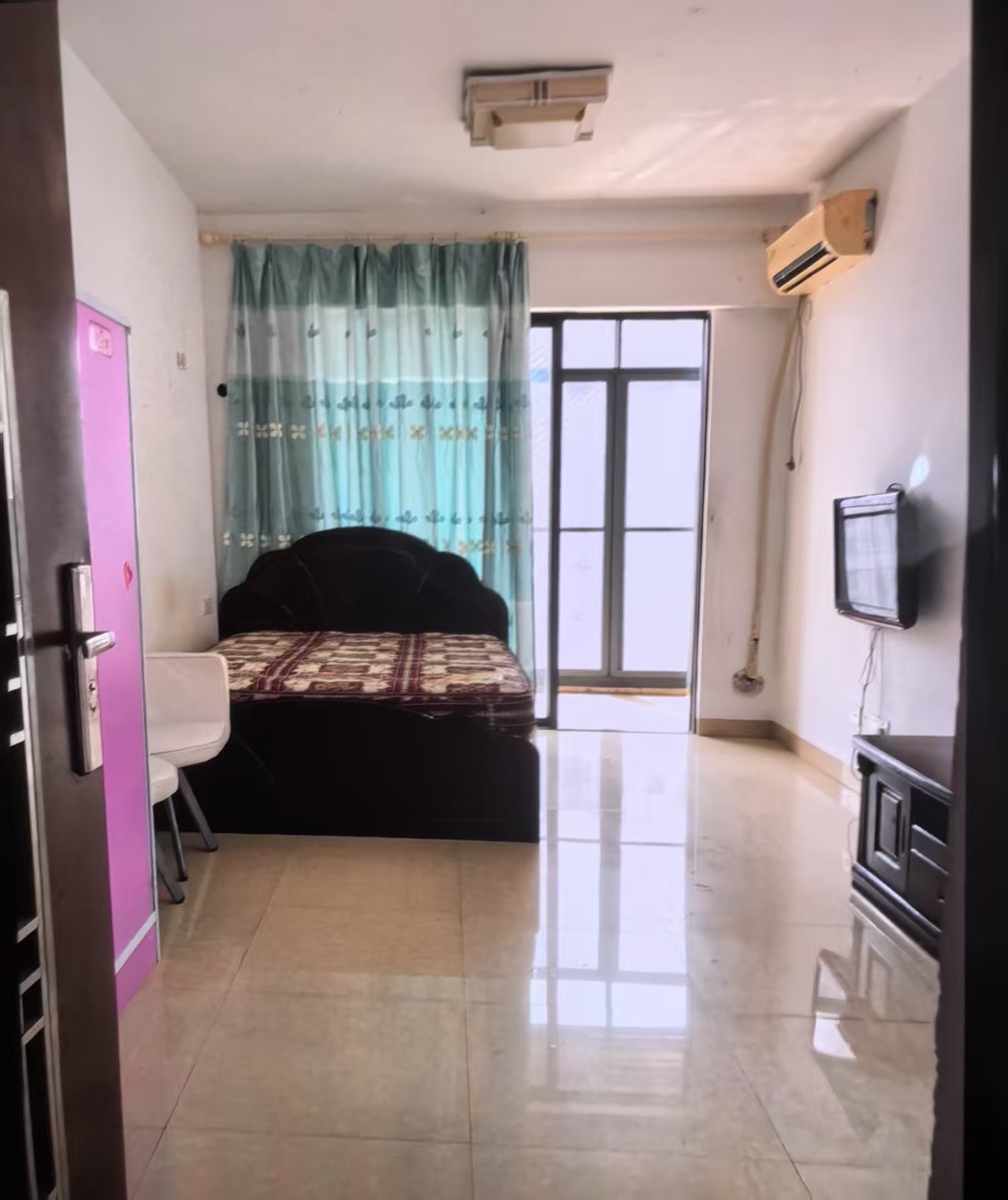 锦地翰城一期 1室0厅1卫 1500.0元/月 锦地翰城一期 1室0厅1卫 1500.0元/月室内图