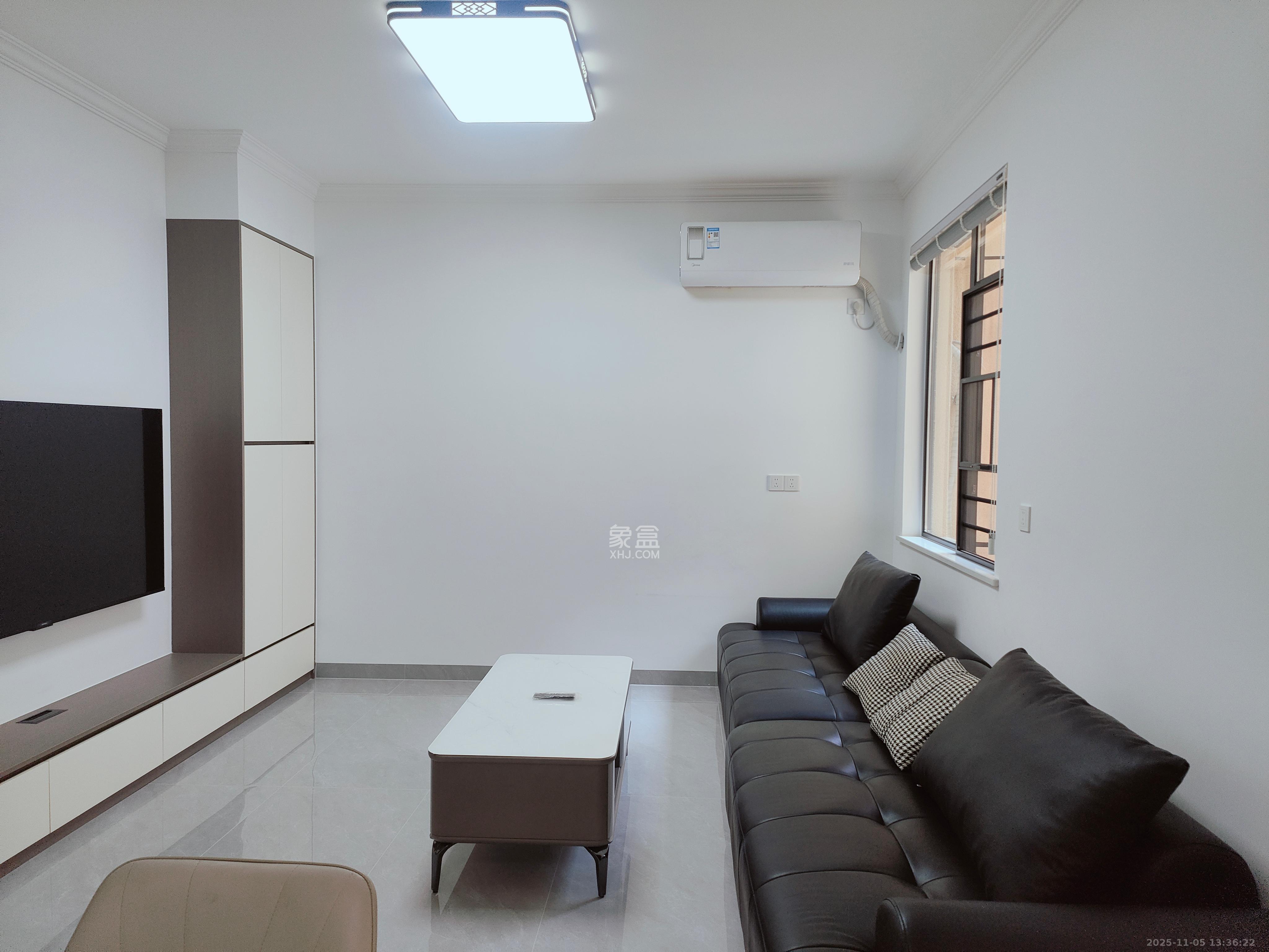 先锋新宇 2室2厅1卫 2400.0元/月 先锋新宇 2室2厅1卫 2400.0元/月室内图