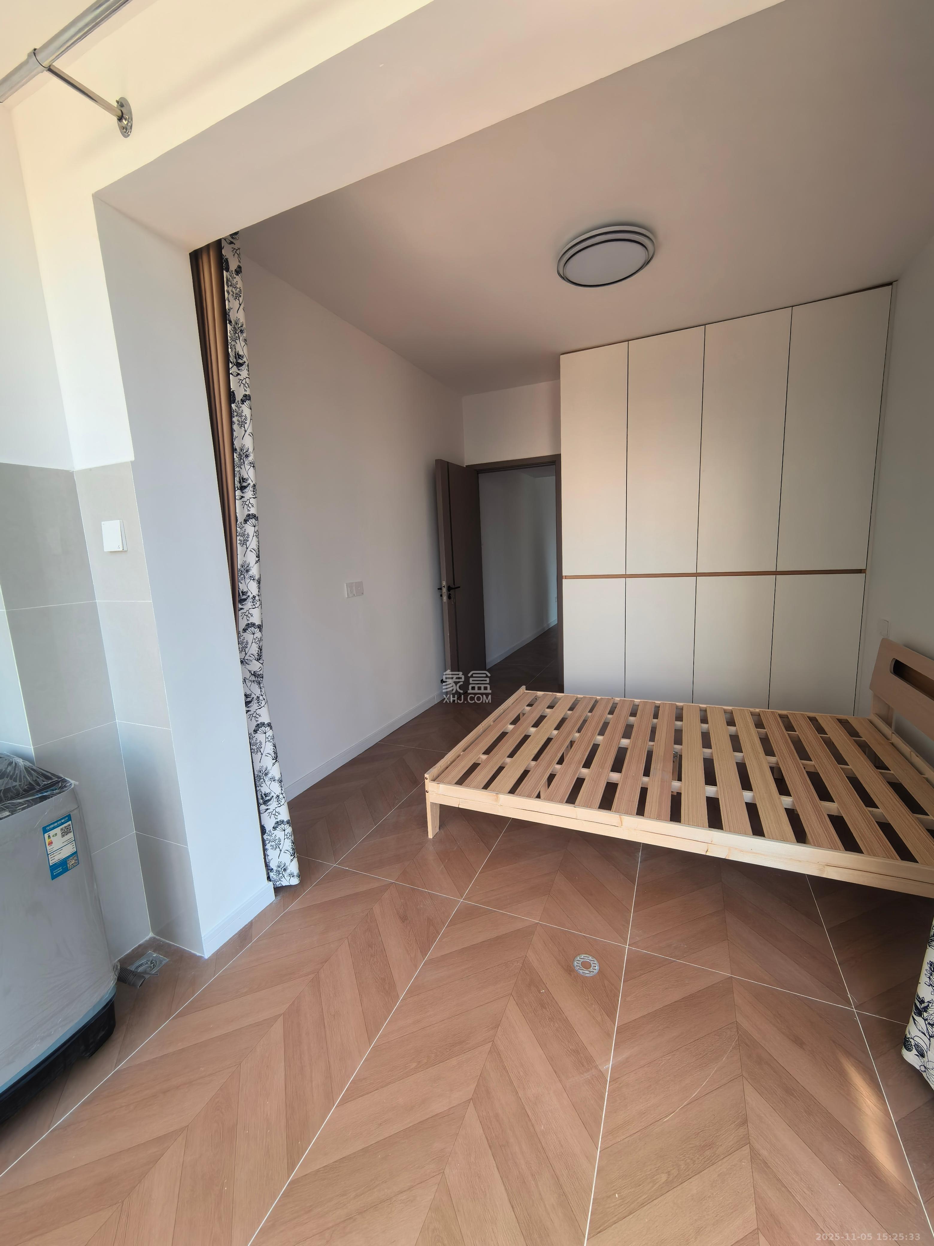 邦盛水岸御园  2室1厅1卫    1800.0元/月室内图