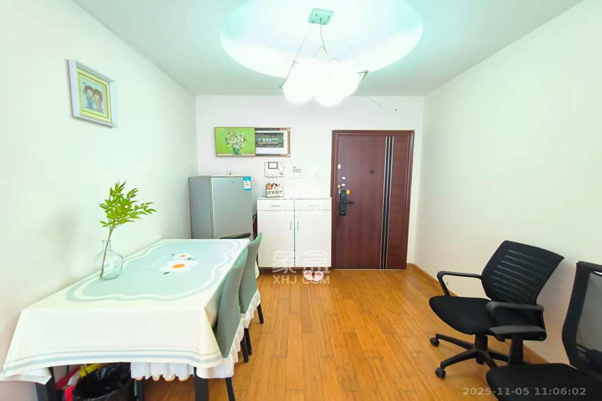 湘域中央 3室1厅1卫 3000.0元/月 湘域中央 3室1厅1卫 3000.0元/月室内图