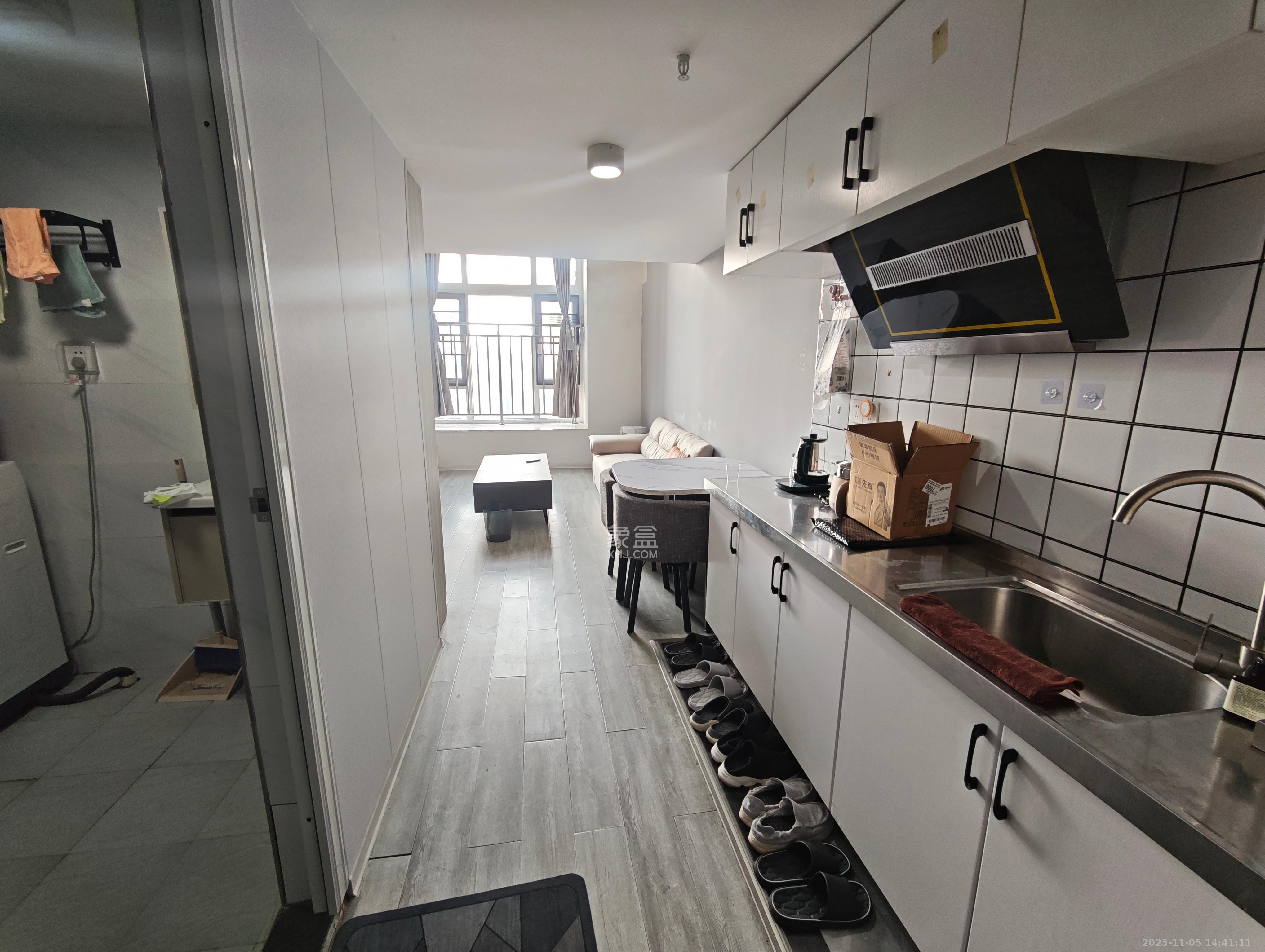 芙蓉万国城MOMA(卓越汇富苑) 1室0厅0卫 1500.0元/月 芙蓉万国城MOMA(卓越汇富苑) 1室0厅0卫 1500.0元/月室内图