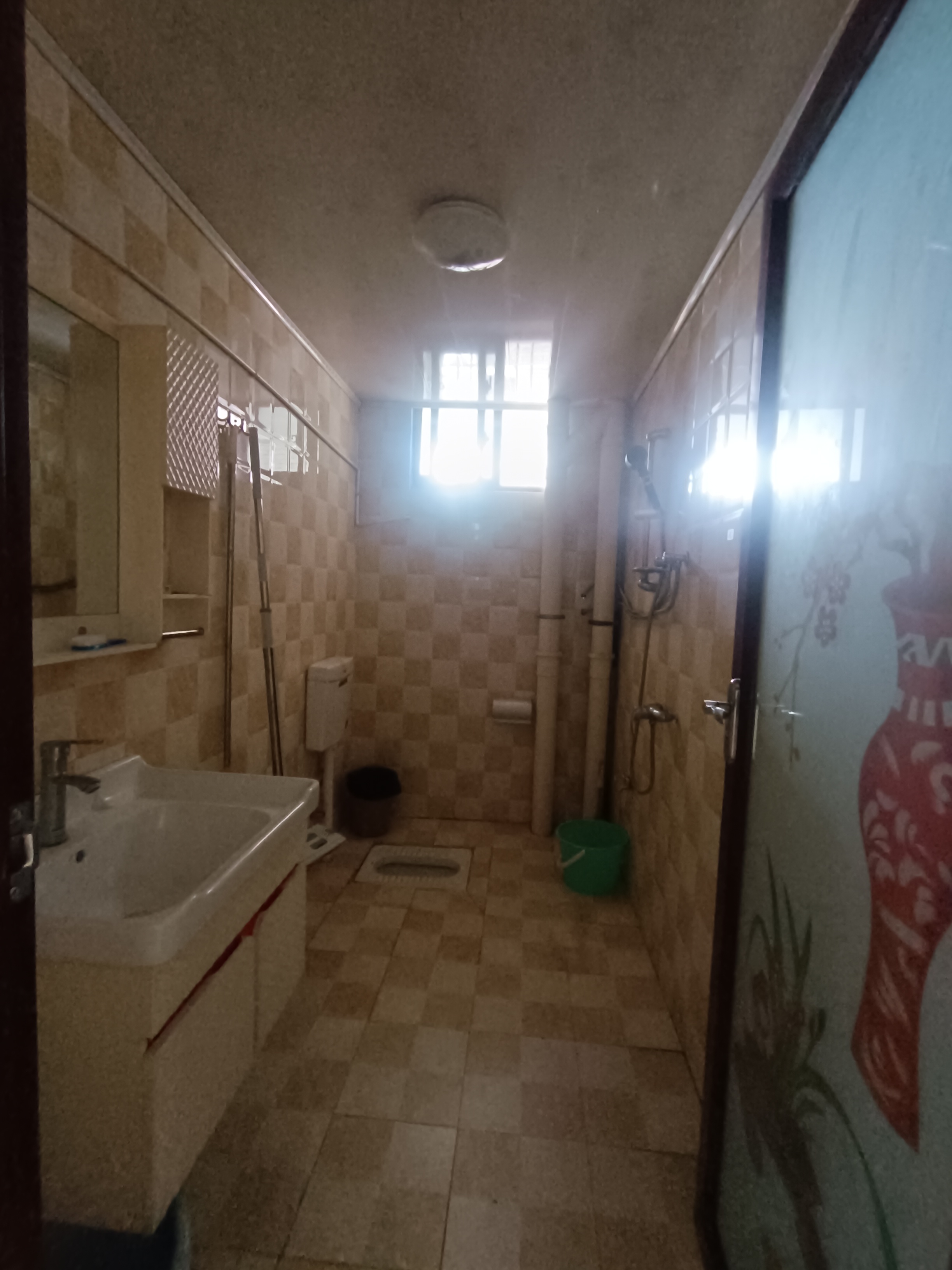 鸿泰冶金雅苑 3室2厅2卫 1800.0元/月 鸿泰冶金雅苑 3室2厅2卫 1800.0元/月室内图