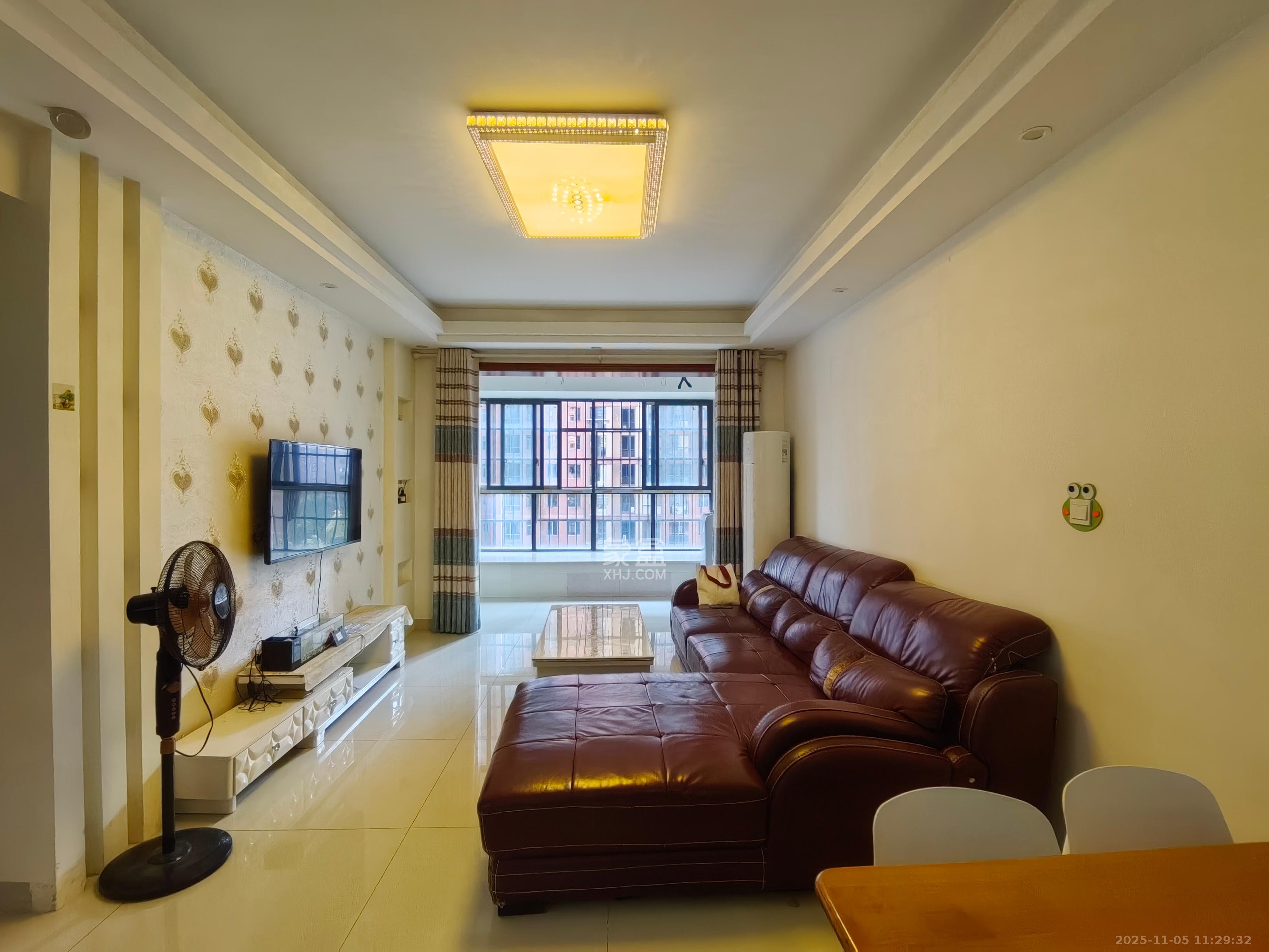 珠江东方明珠(新地东方明珠)三期 3室2厅1卫 1800.0元/月 珠江东方明珠(新地东方明珠)三期 3室2厅1卫 1800.0元/月室内图