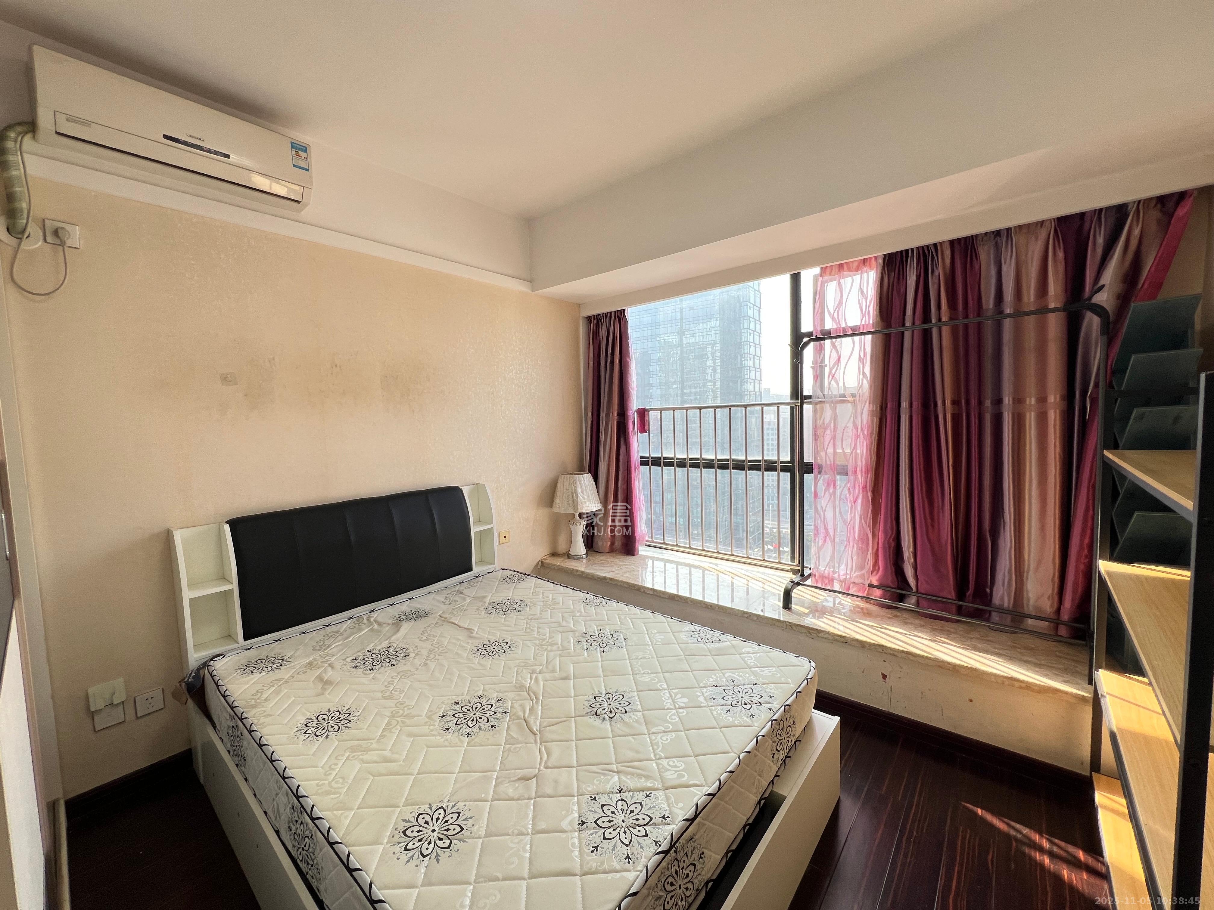 德思勤城市广场（宝格丽公寓）  2室1厅1卫    3200.0元/月室内图