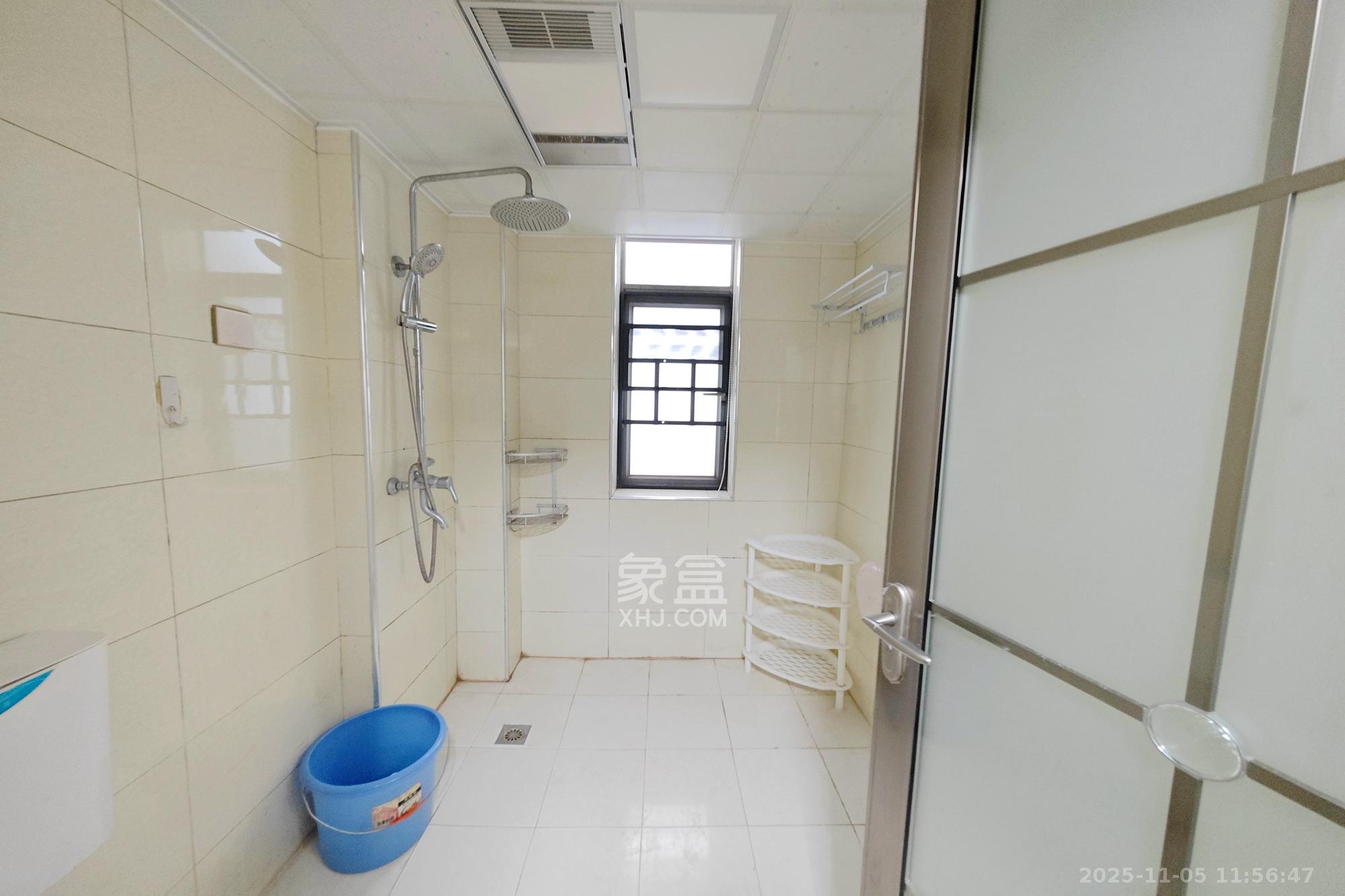 新城新世界一二三期 3室2厅1卫 147.0万 新城新世界一二三期 3室2厅1卫 147.0万其他