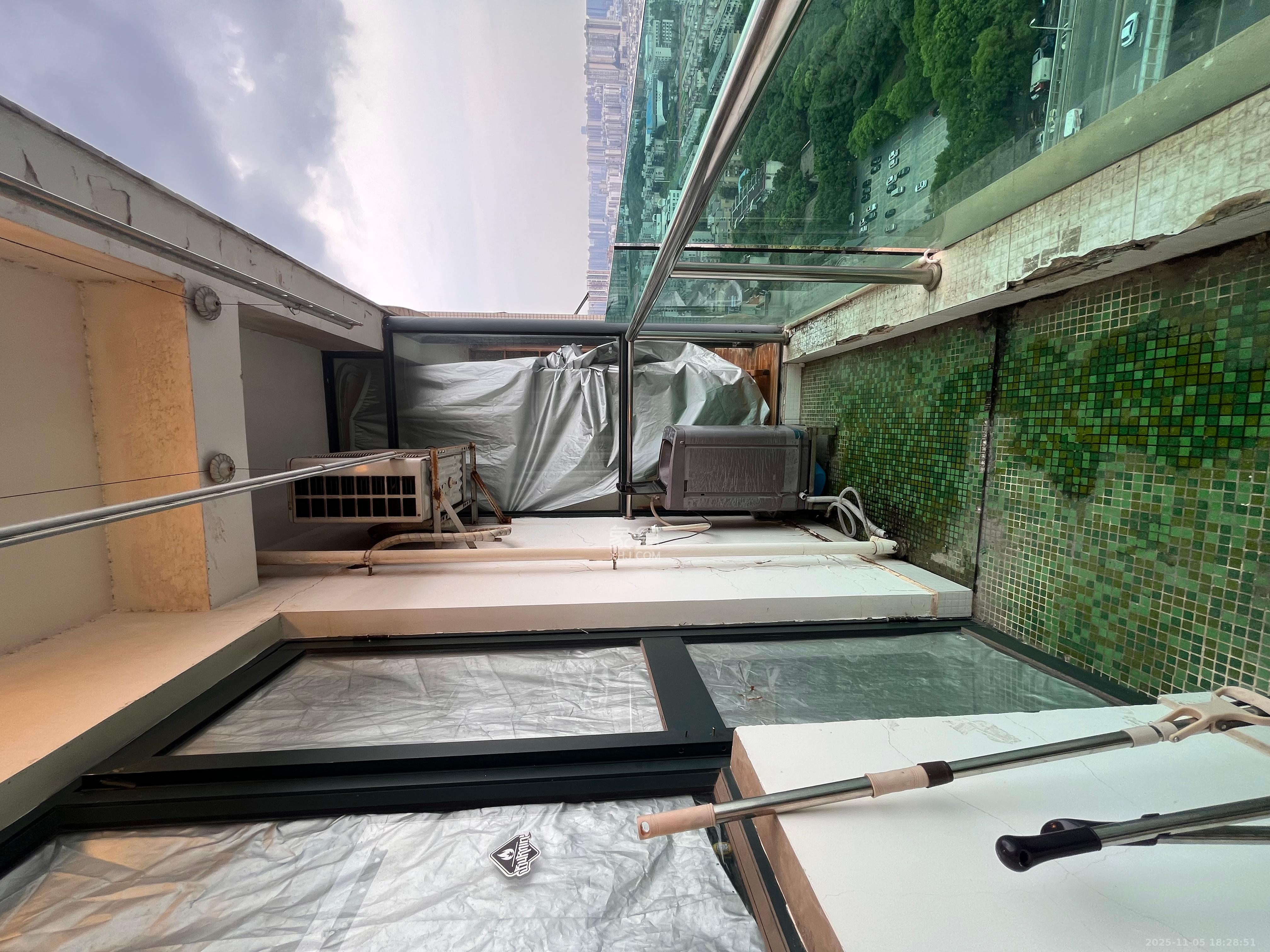 上东印象  1室1厅1卫    1300.0元/月室内图