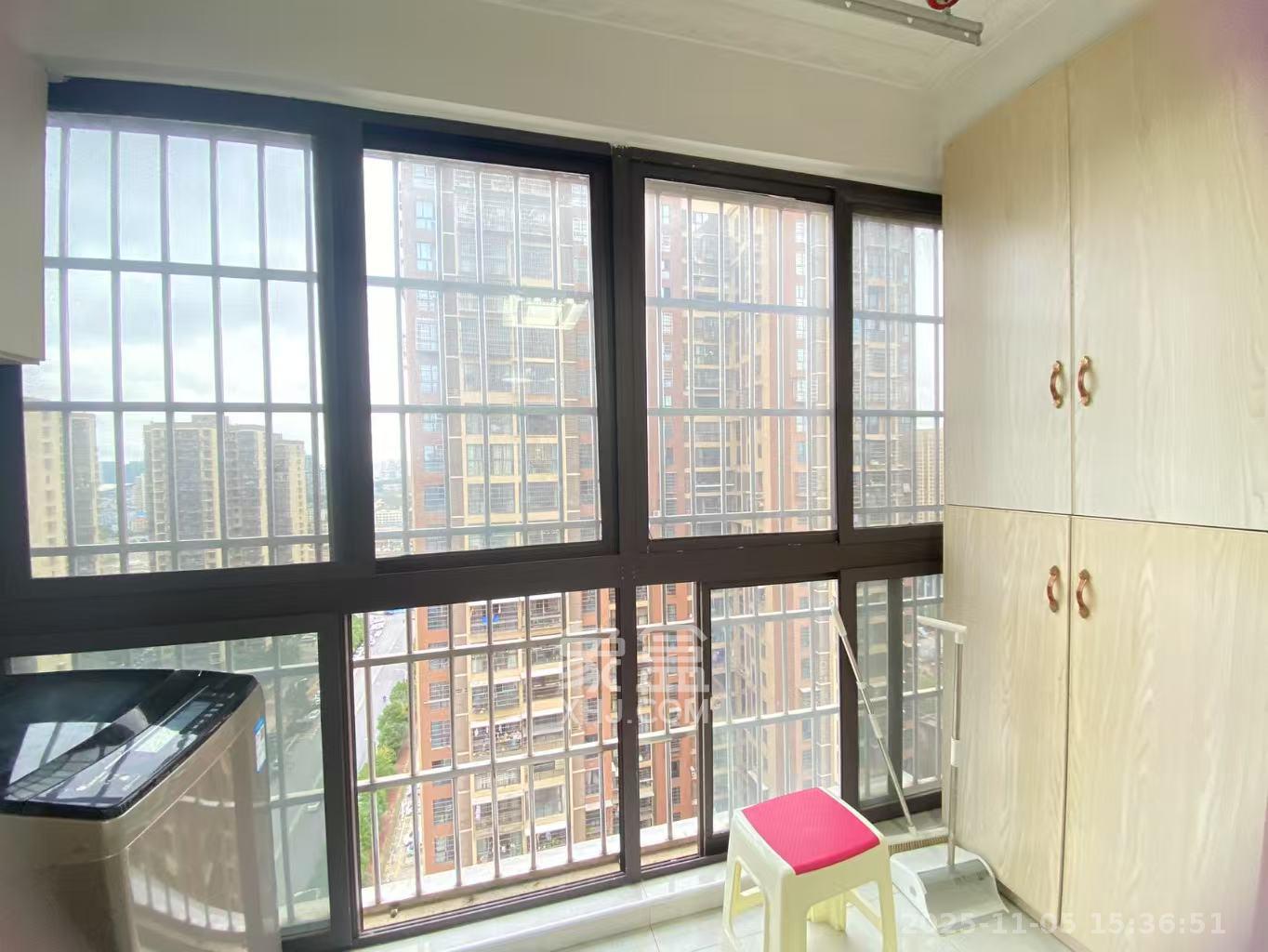 中豪城南时代（中豪南苑）  3室2厅1卫    1800.0元/月室内图