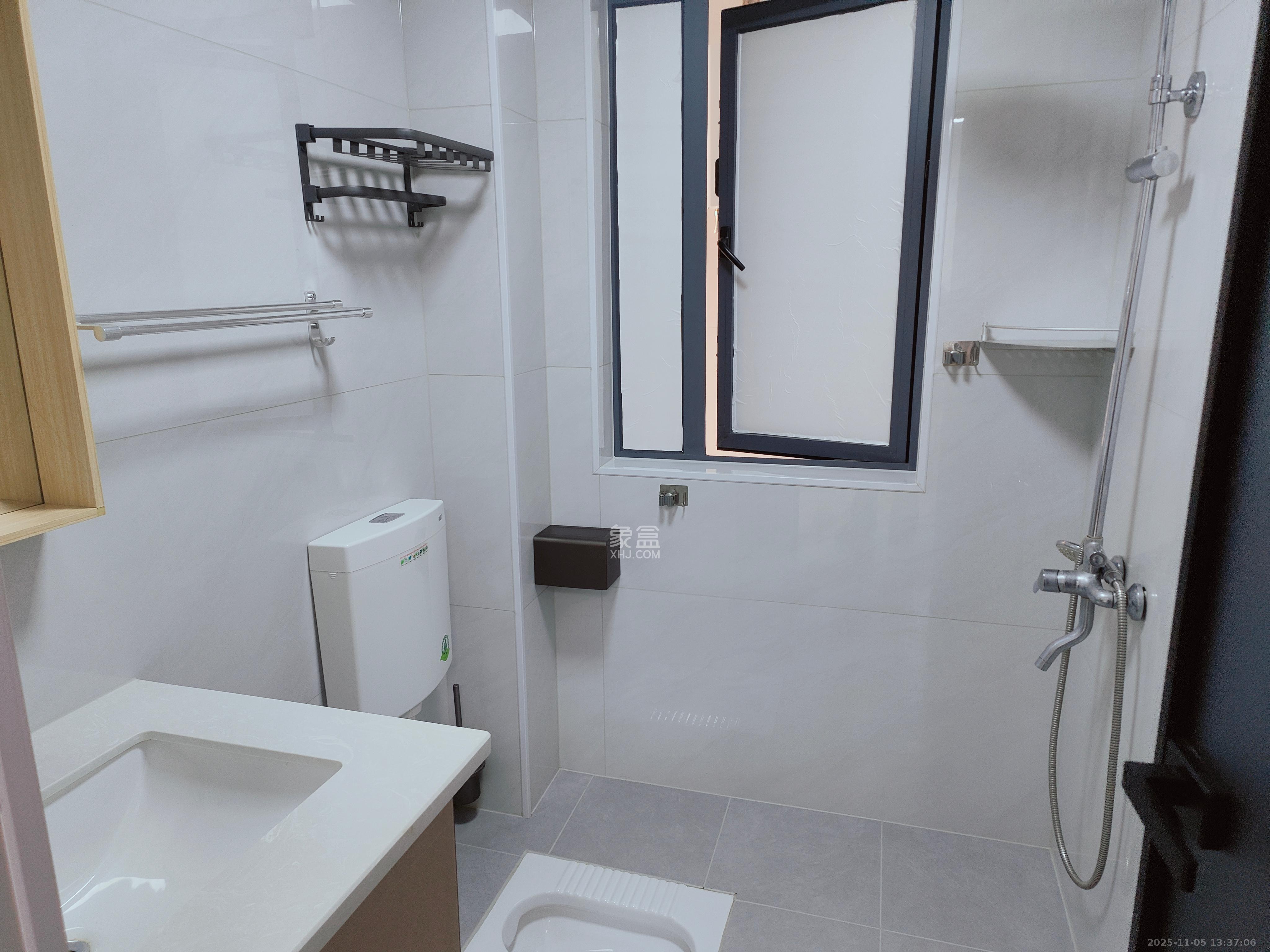 先锋新宇  2室2厅1卫    2400.0元/月室内图