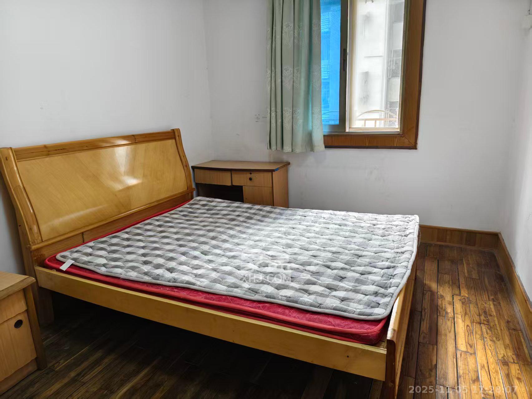 砂子塘长沙电机厂宿舍  2室1厅1卫    1300.0元/月室内图