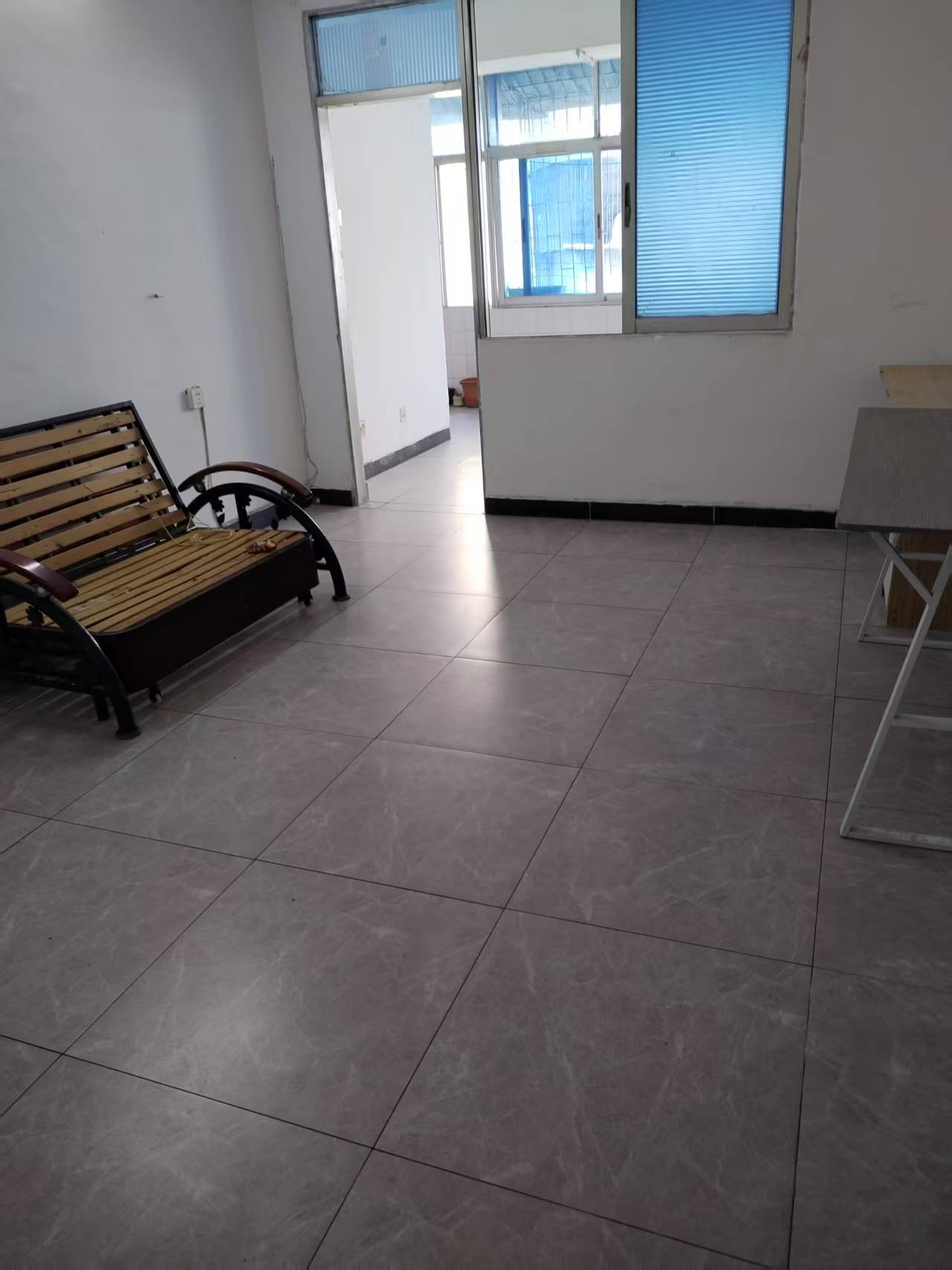 金竹园  2室2厅1卫    1000.0元/月