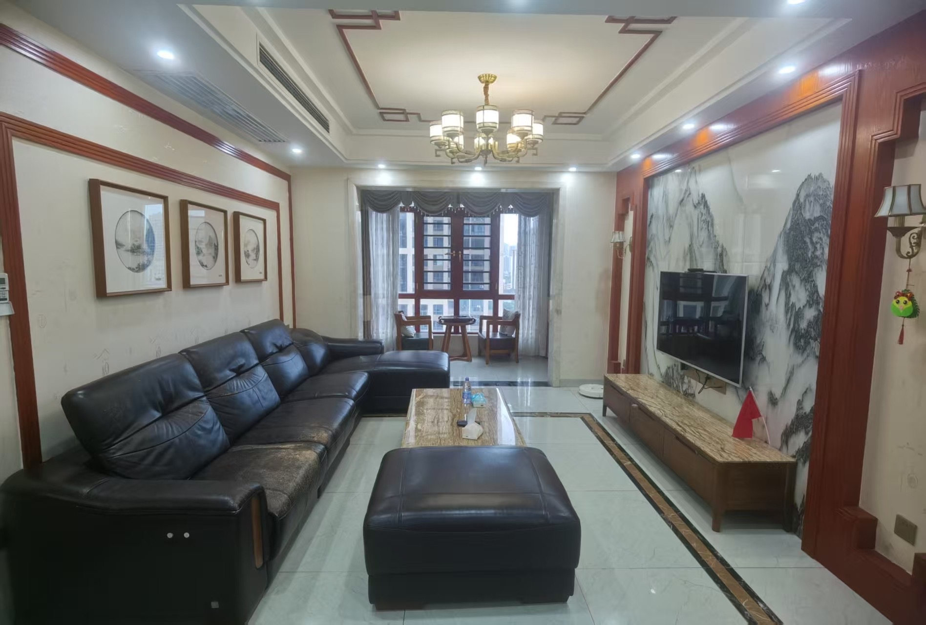 融冠亲城 1室0厅0卫 3200.0元/月 融冠亲城 1室0厅0卫 3200.0元/月室内图