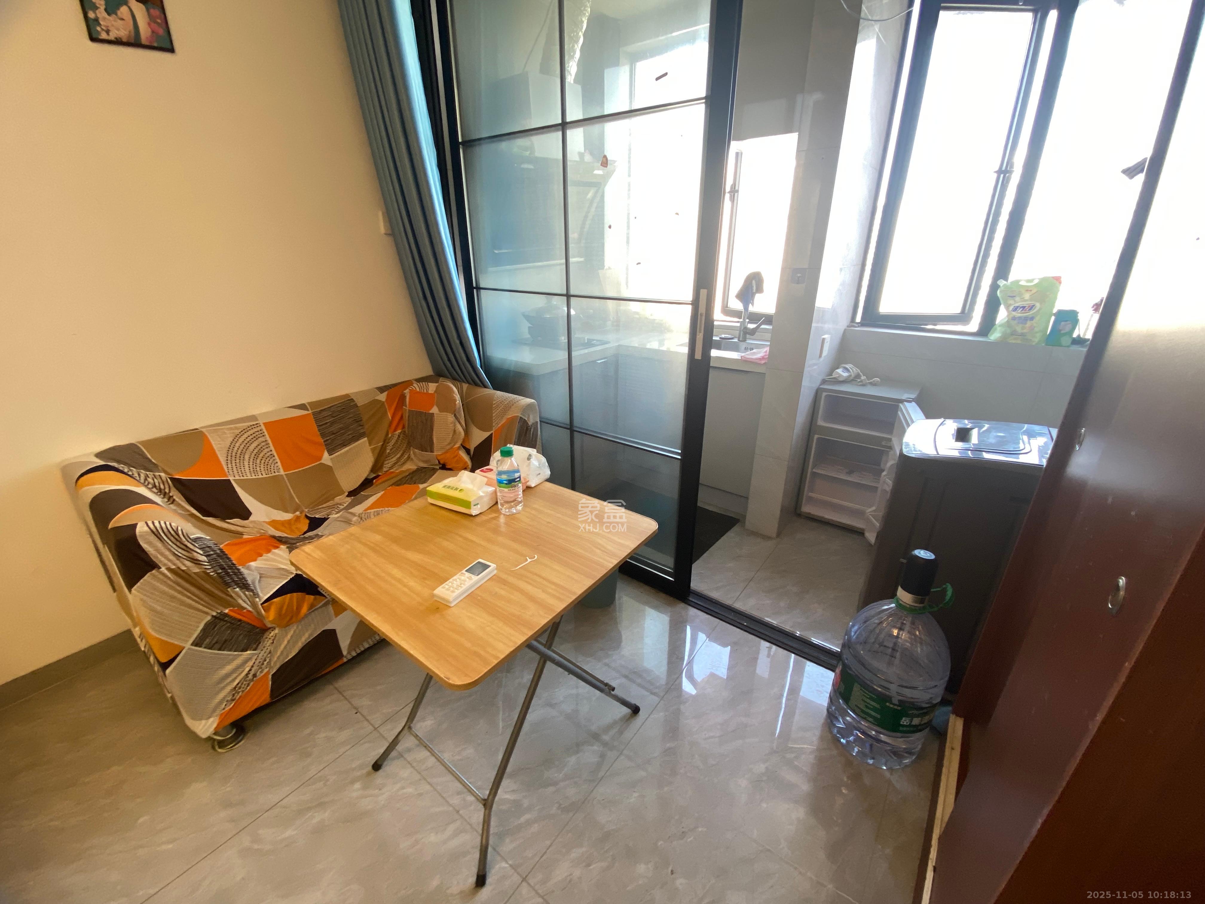 欧亚达国际广场  1室0厅0卫    1500.0元/月室内图