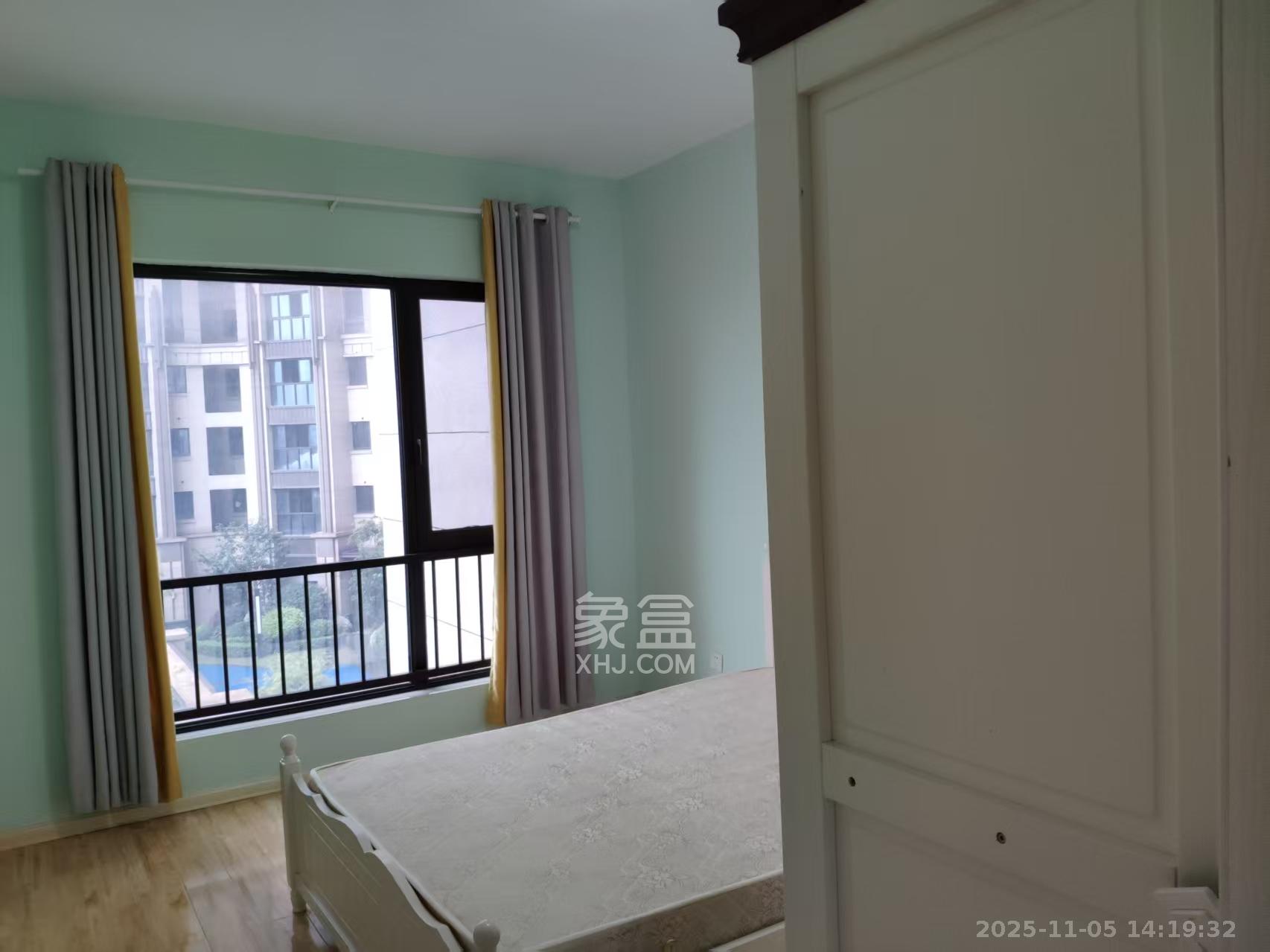 晟通牡丹舸  3室2厅2卫    3900.0元/月室内图