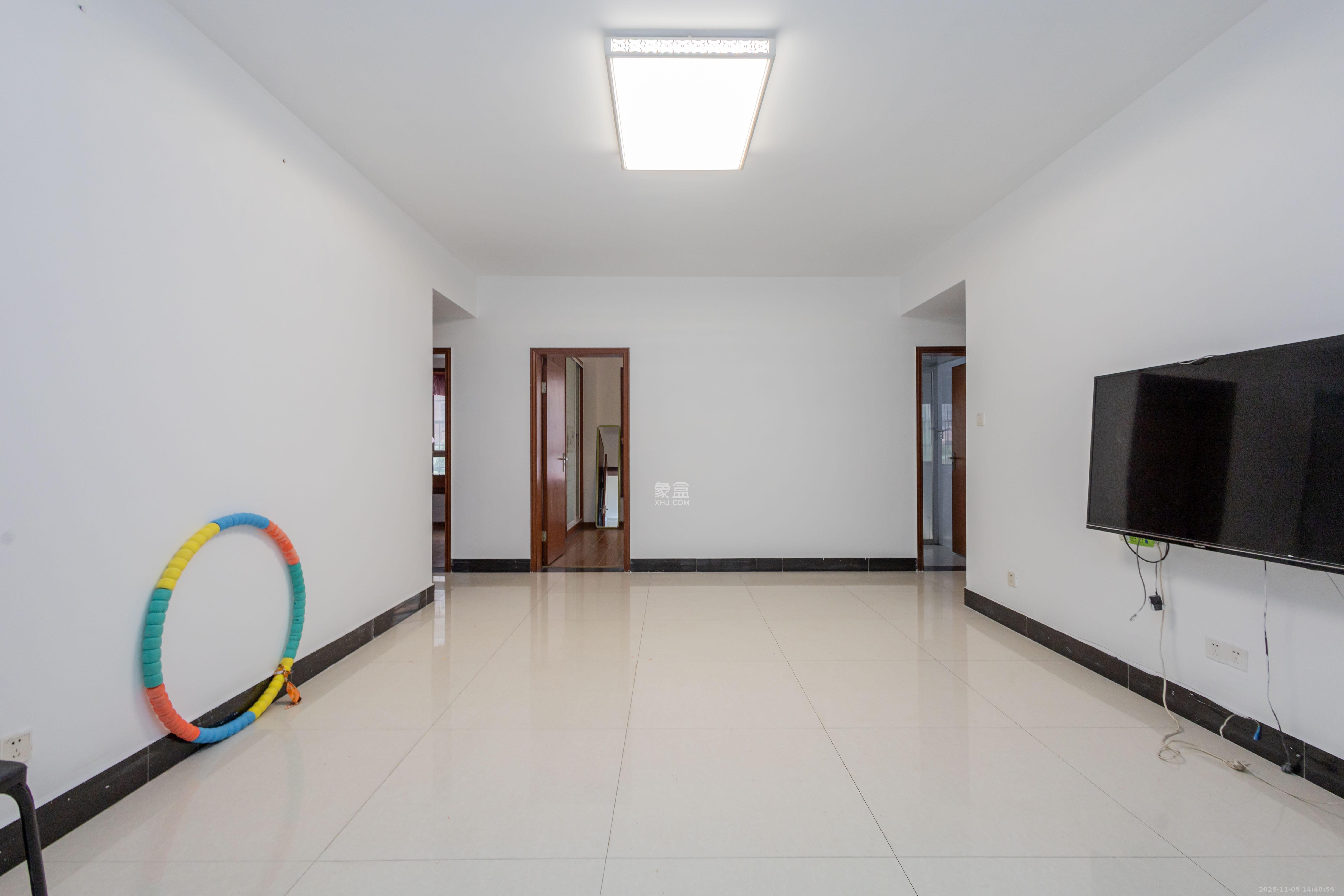 方略潇邦 3室2厅2卫 56.8万 方略潇邦 3室2厅2卫 56.8万客厅