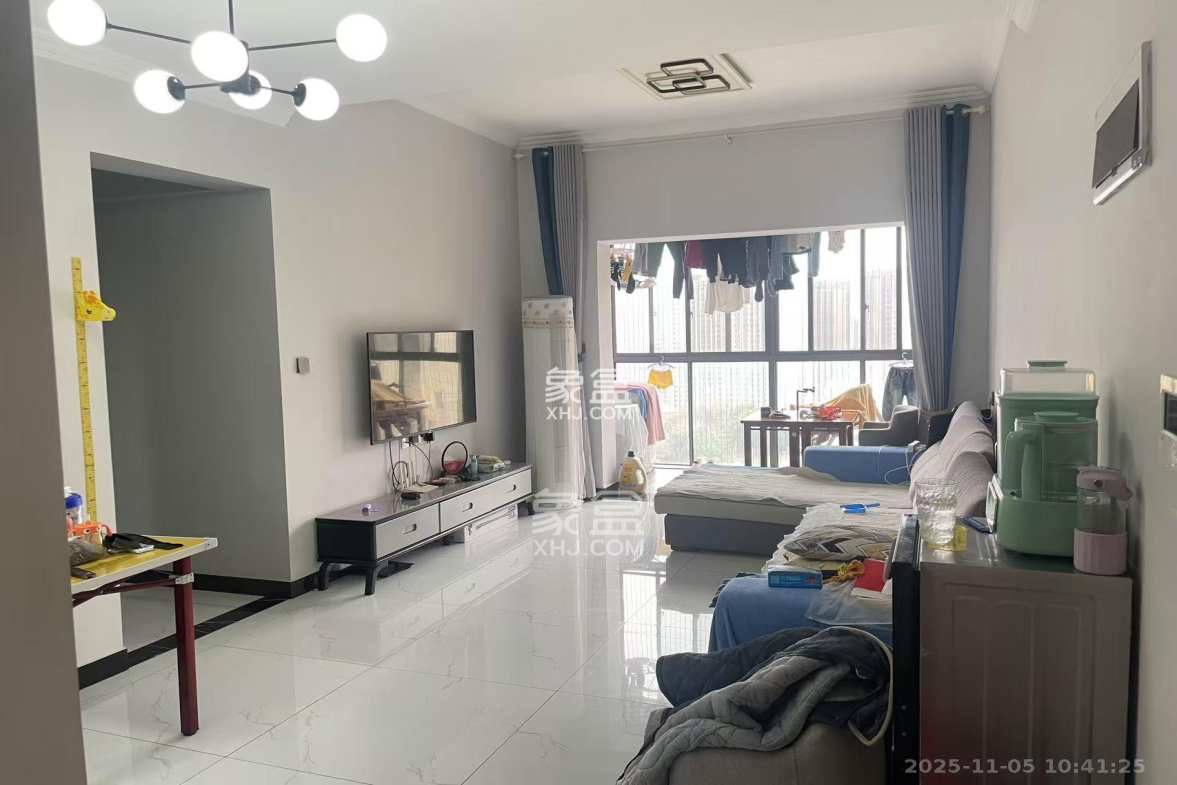 轻盐阳光CEO(轻盐雅苑)(轻奢时代) 3室2厅2卫 2500.0元/月 轻盐阳光CEO(轻盐雅苑)(轻奢时代) 3室2厅2卫 2500.0元/月室内图